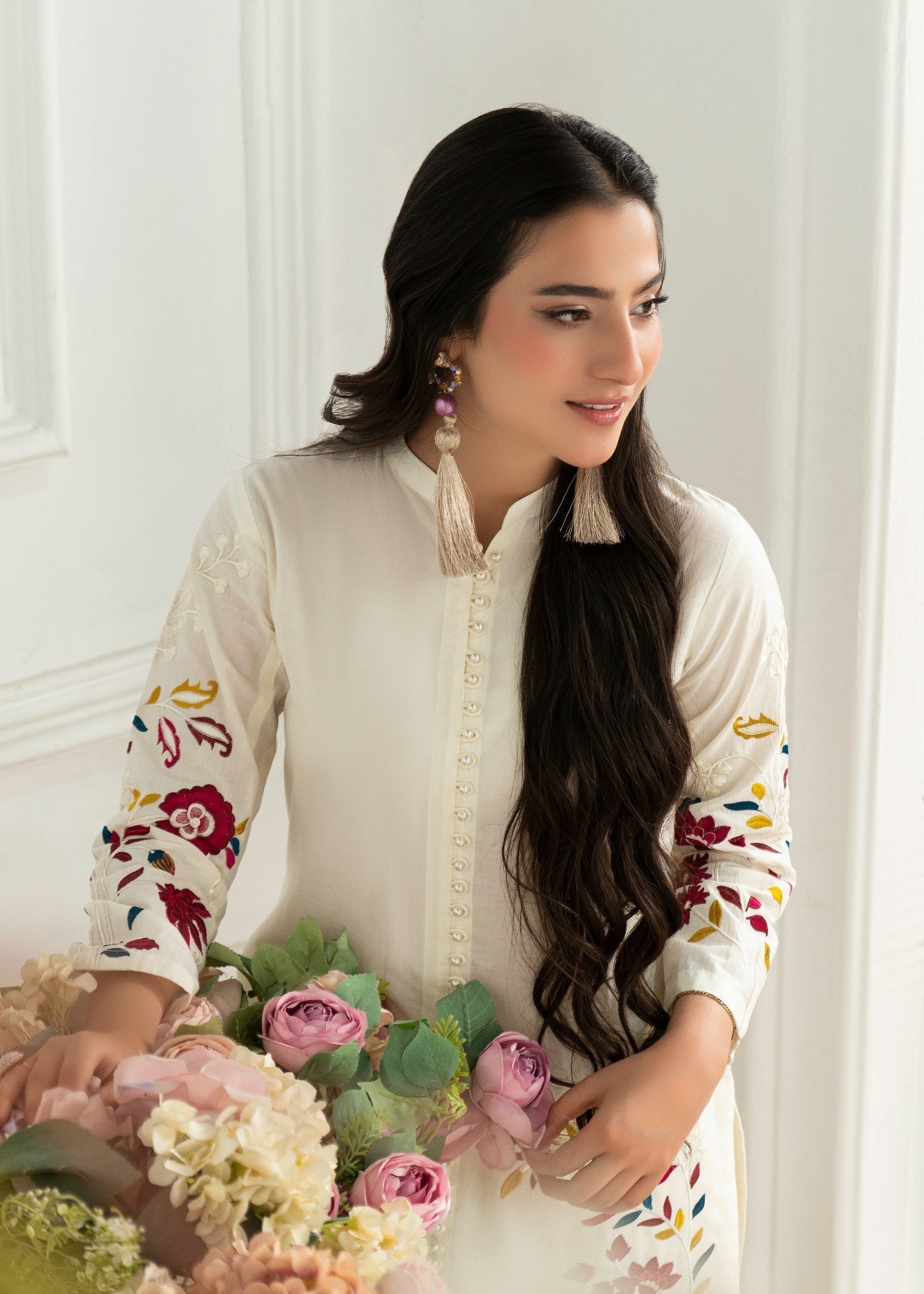 Sahibas By Mirza Isma White Women 2pcs