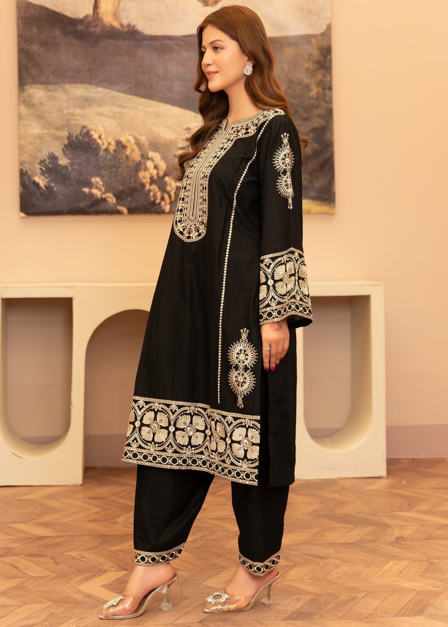 Sahibas By Mirza Rollin Black Women 2pcs