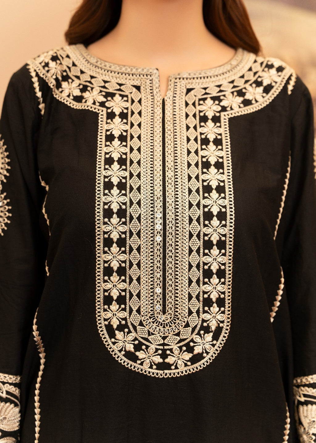 Sahibas By Mirza Rollin Black Women 2pcs