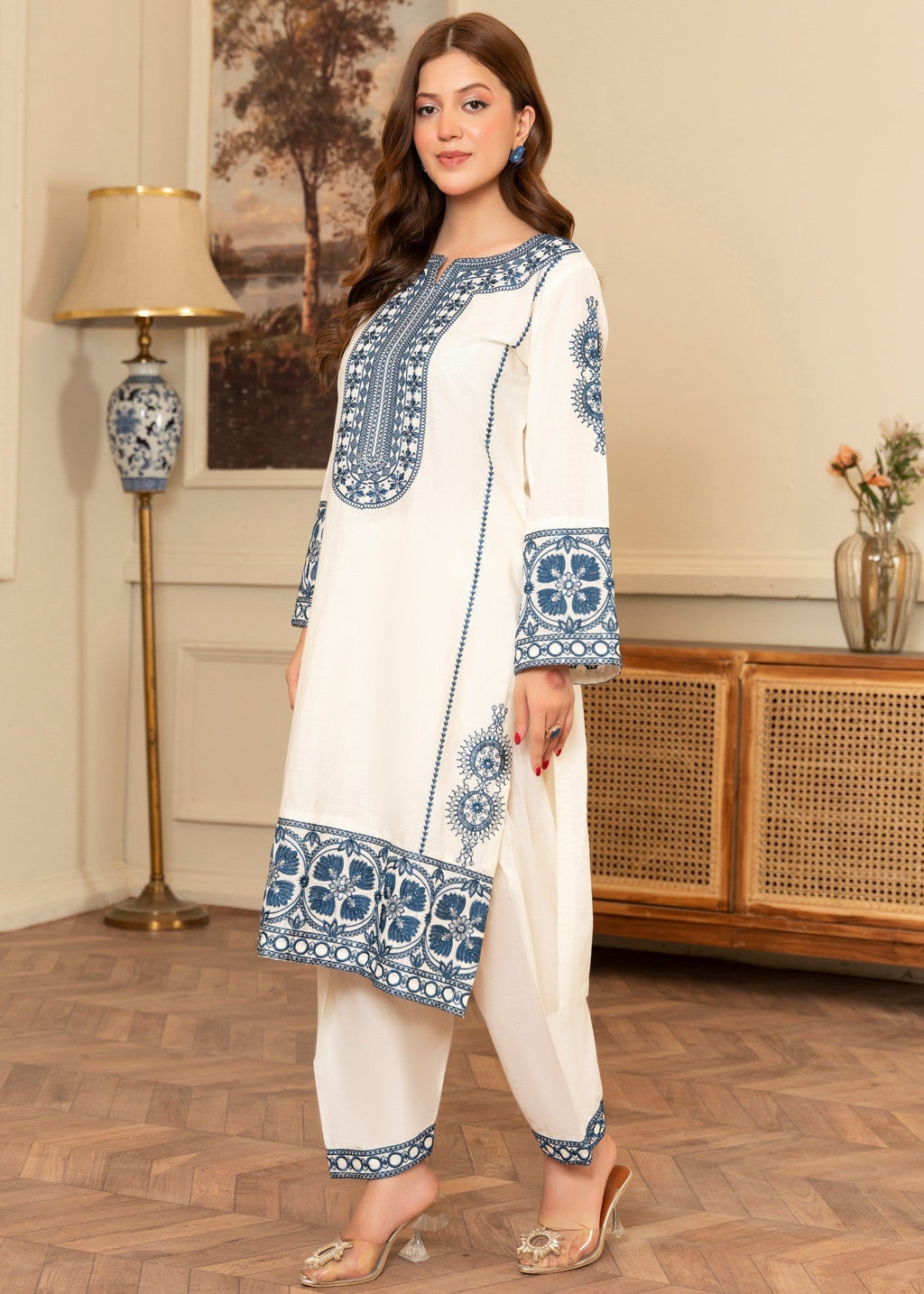 Sahibas By Mirza Rollin White Women 2pcs