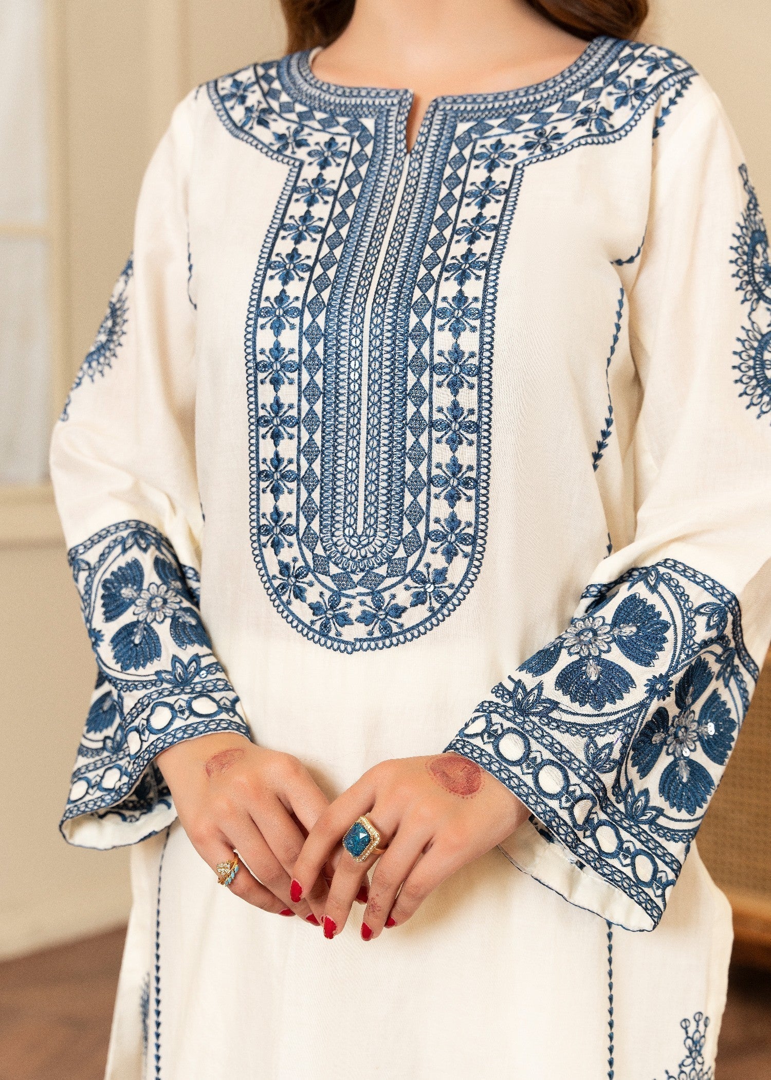 Sahibas By Mirza Rollin White Women 2pcs