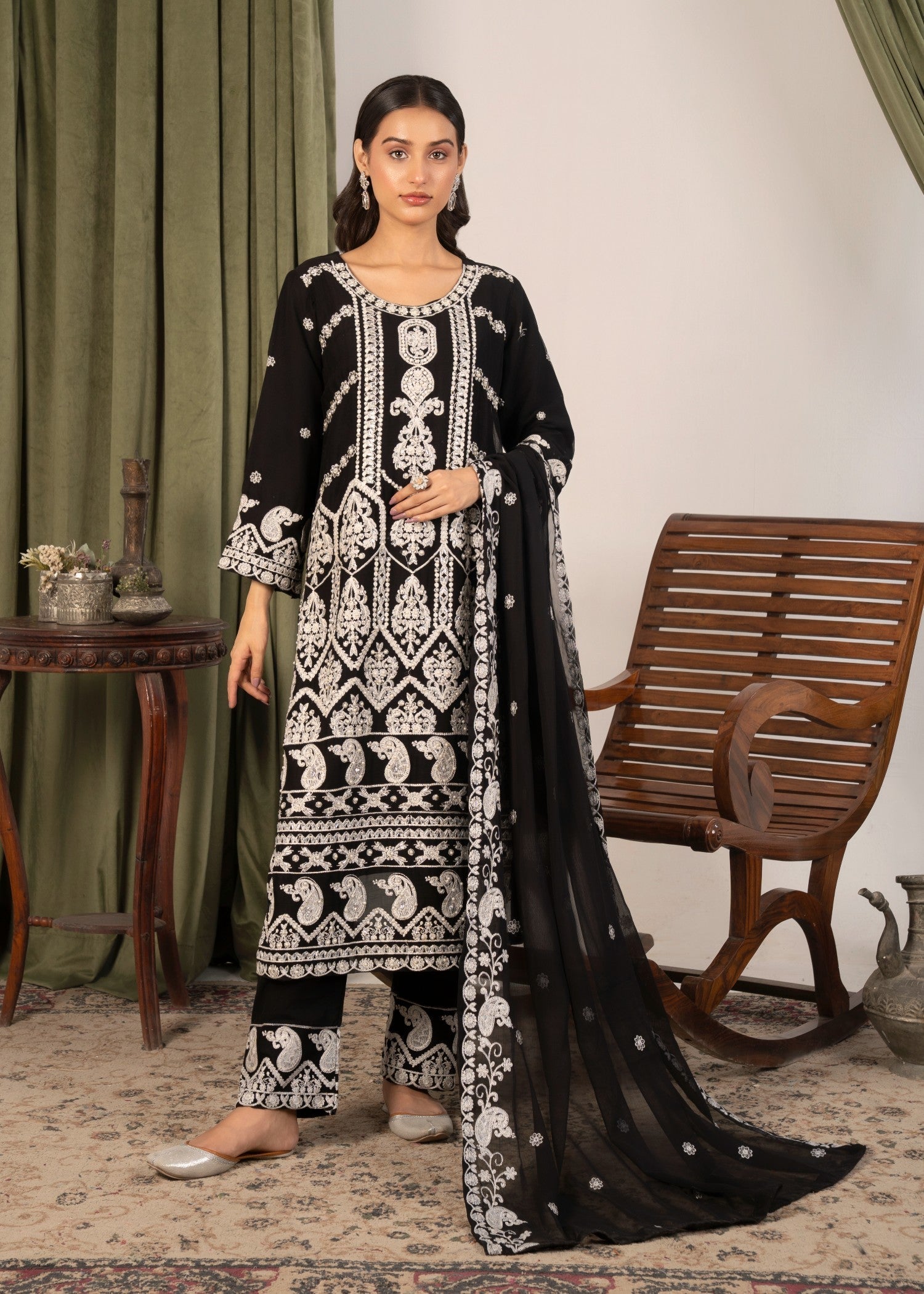 Four Season Boutique AFROZ BLACK Women 3pcs