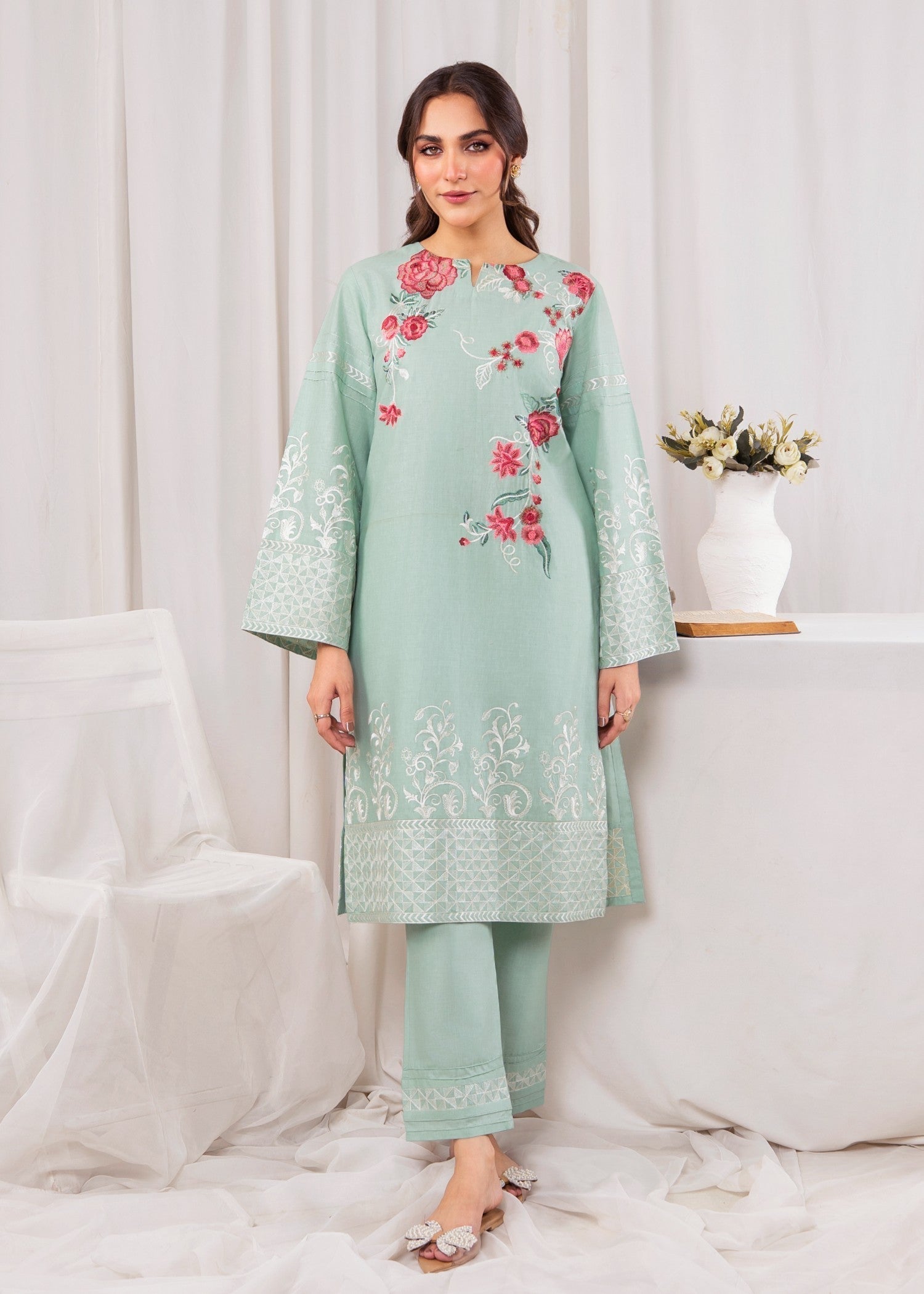 Zoya&Zafar Embroé Women 2pcs