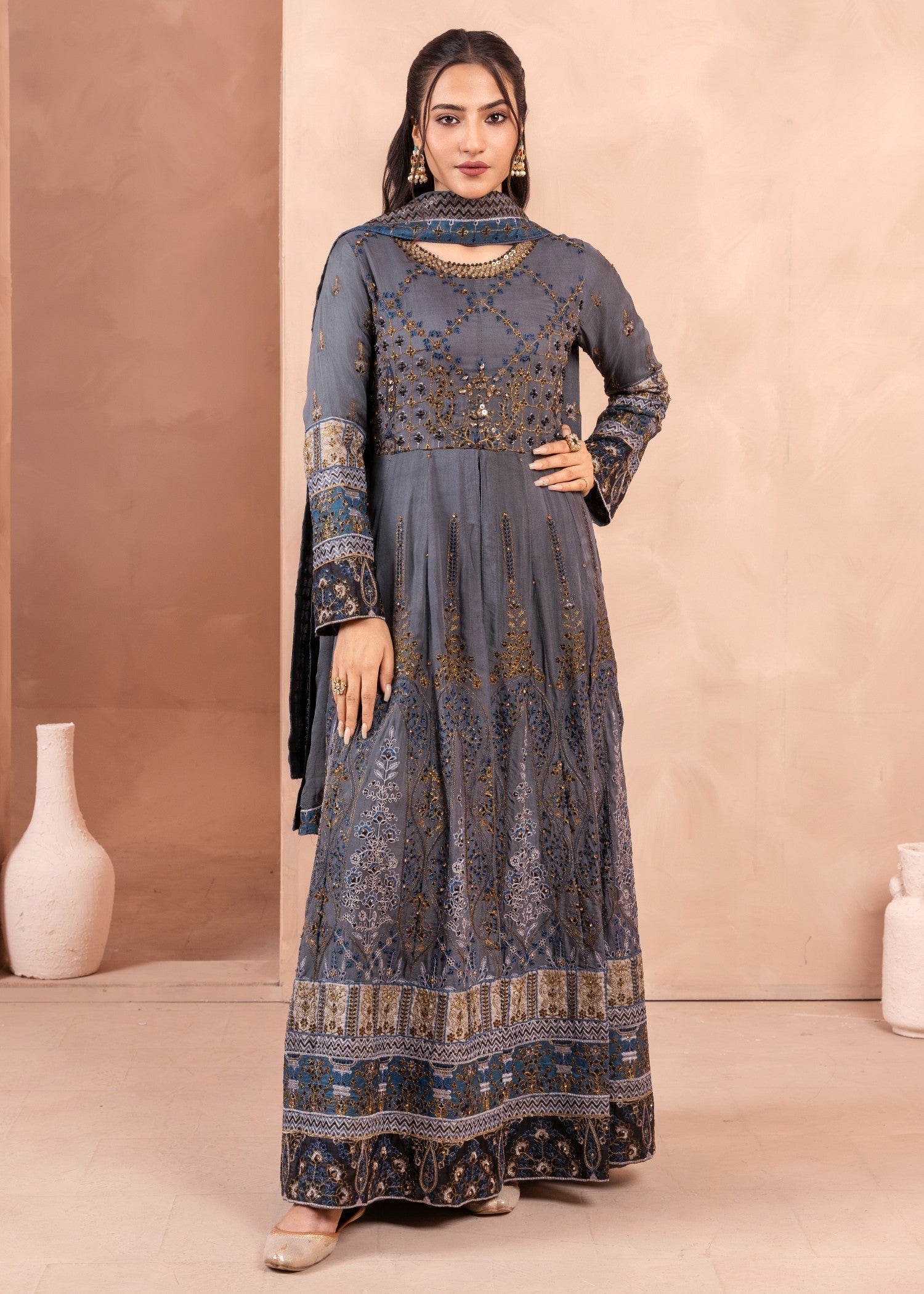Alliyas_By_Farooqkhalid A 136 G Women 3pcs