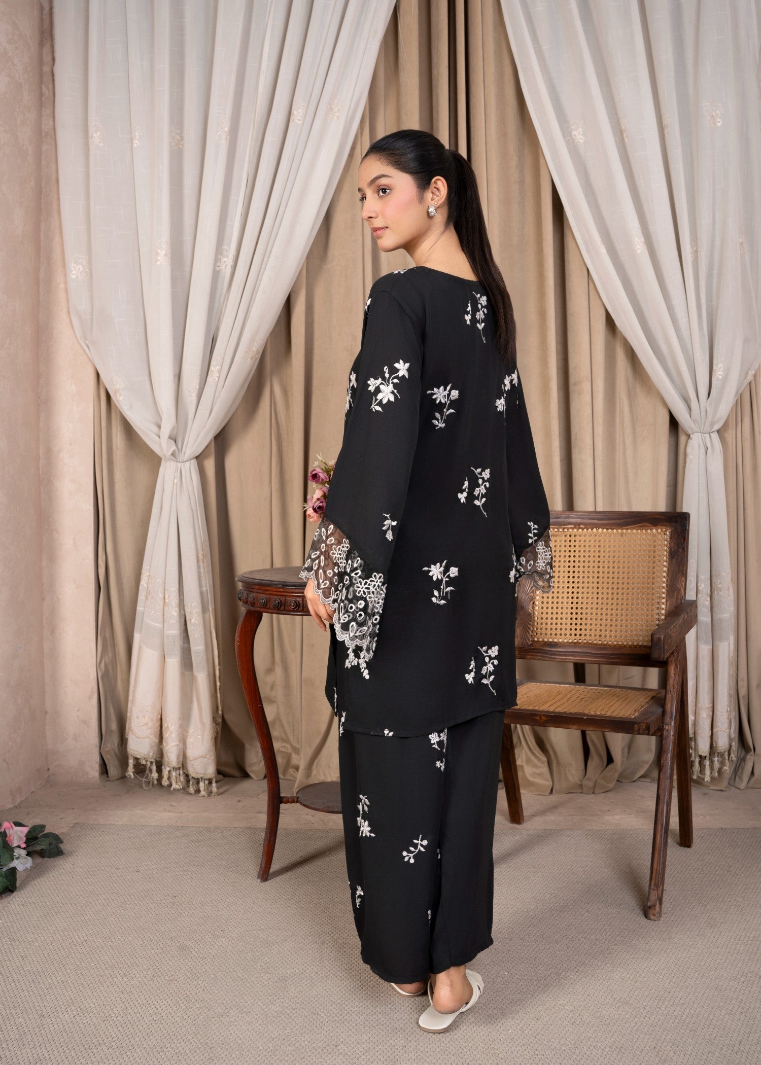Reema Ahsan Sena Women 2pcs