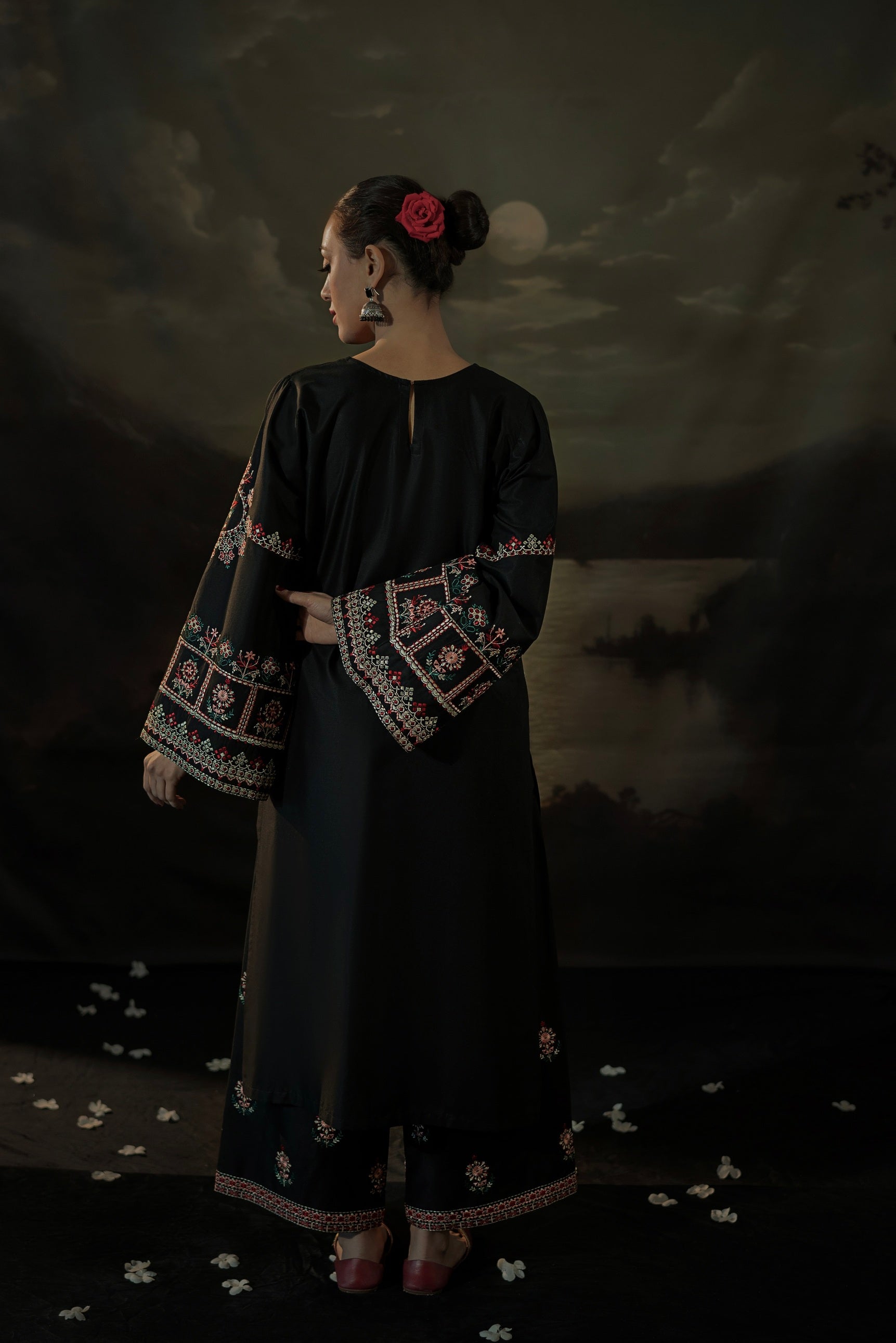 Urge Pret ROOHI Women 2pcs