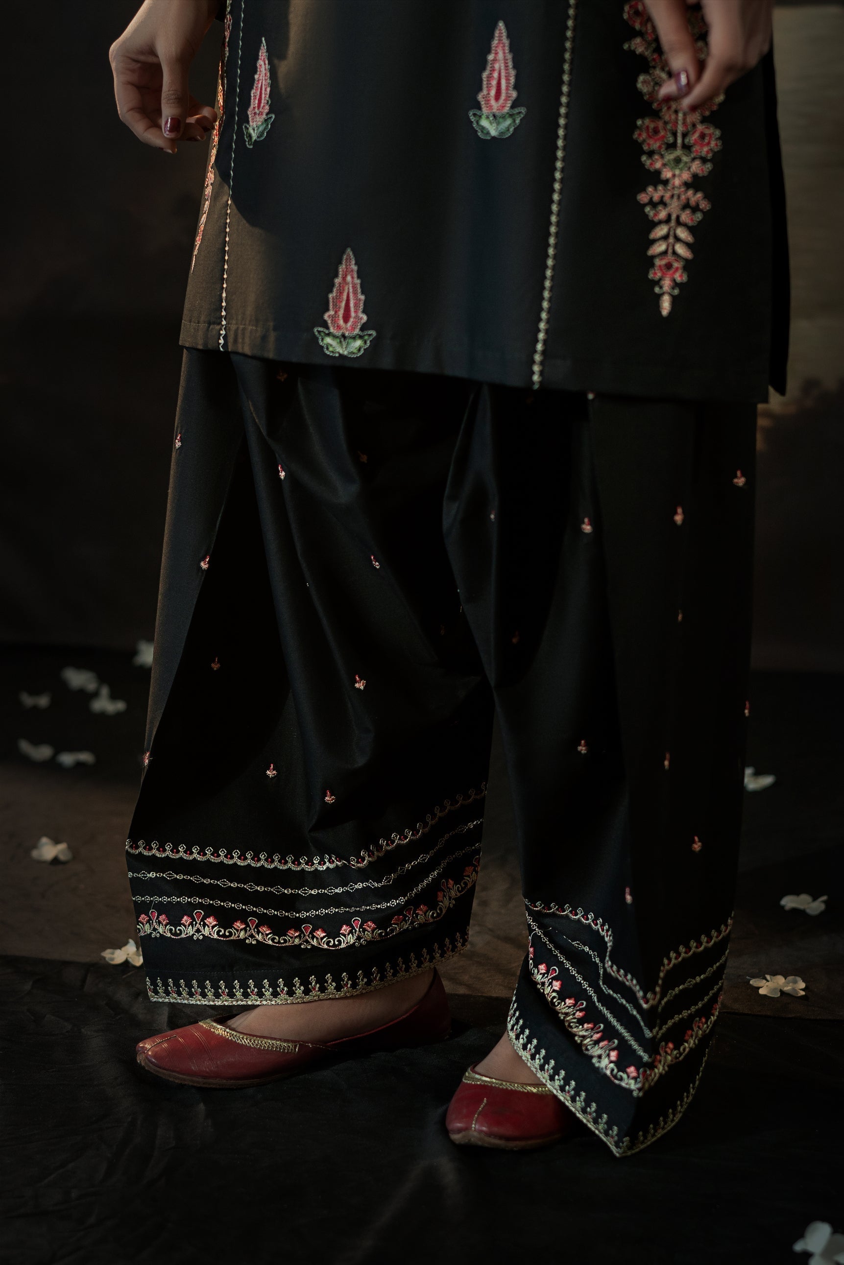 Urge Pret NAHAL Women 2pcs