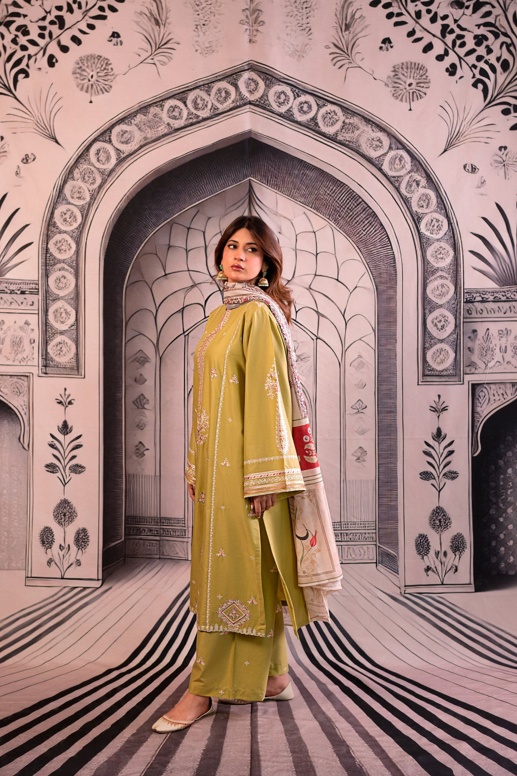 Urge Pret KAIRA Women 3pcs