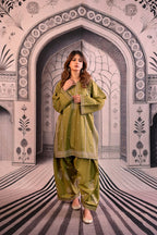 Urge Pret ENA Women 2pcs