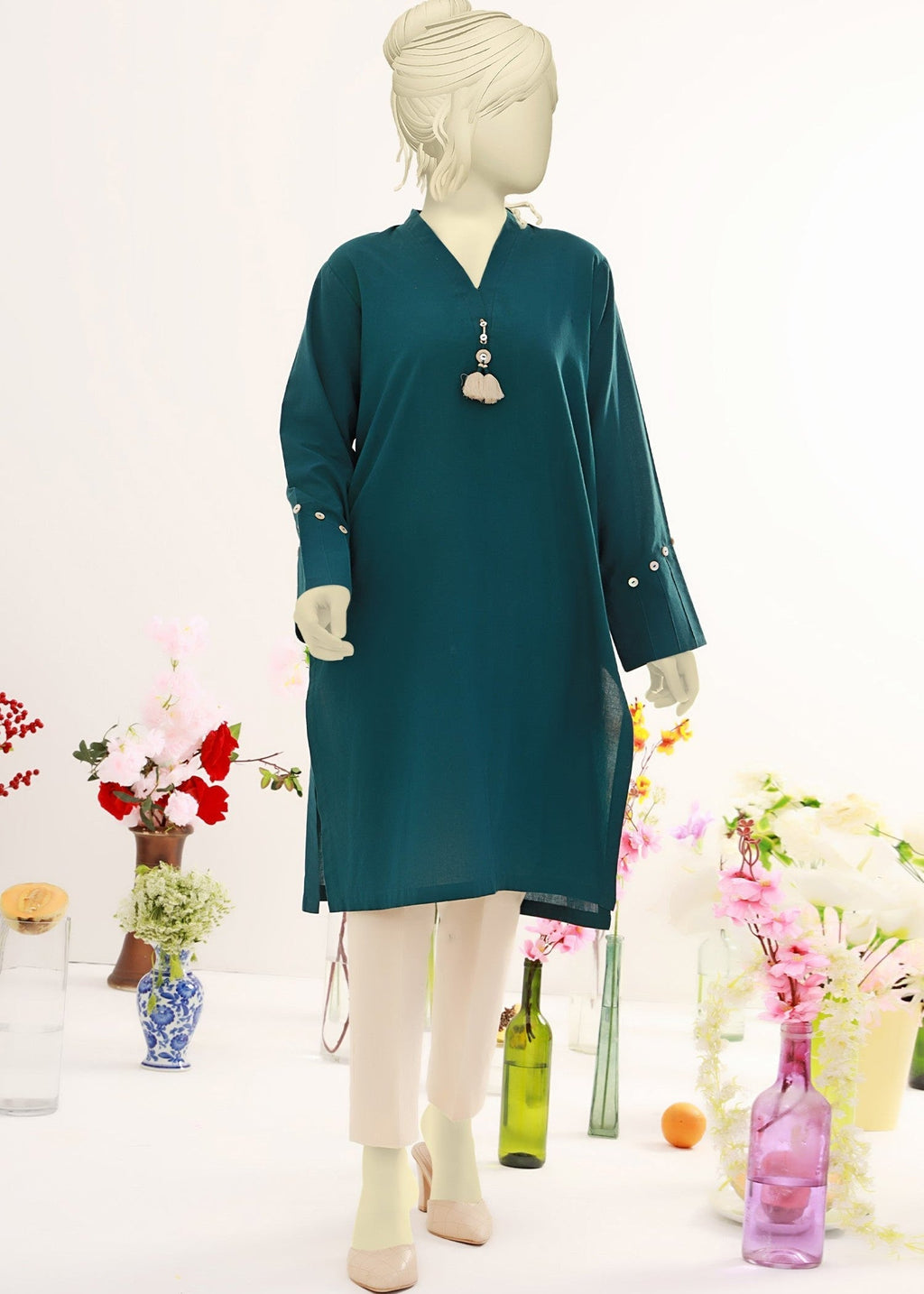 Hamna Kalim sadat zink ellegence tow piece Women 2pcs