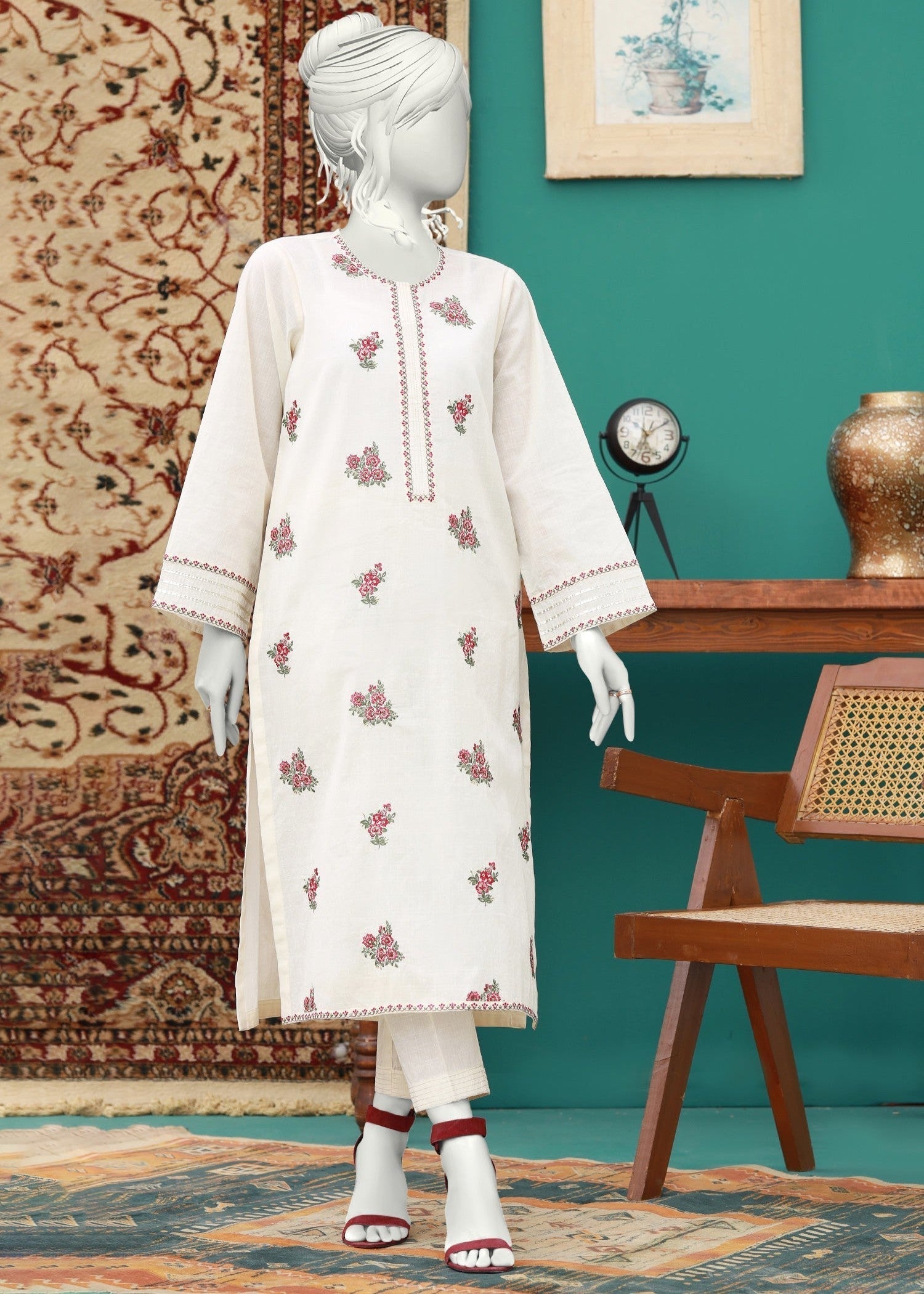 Hamna Kalim bismil white lawn Women 2pcs