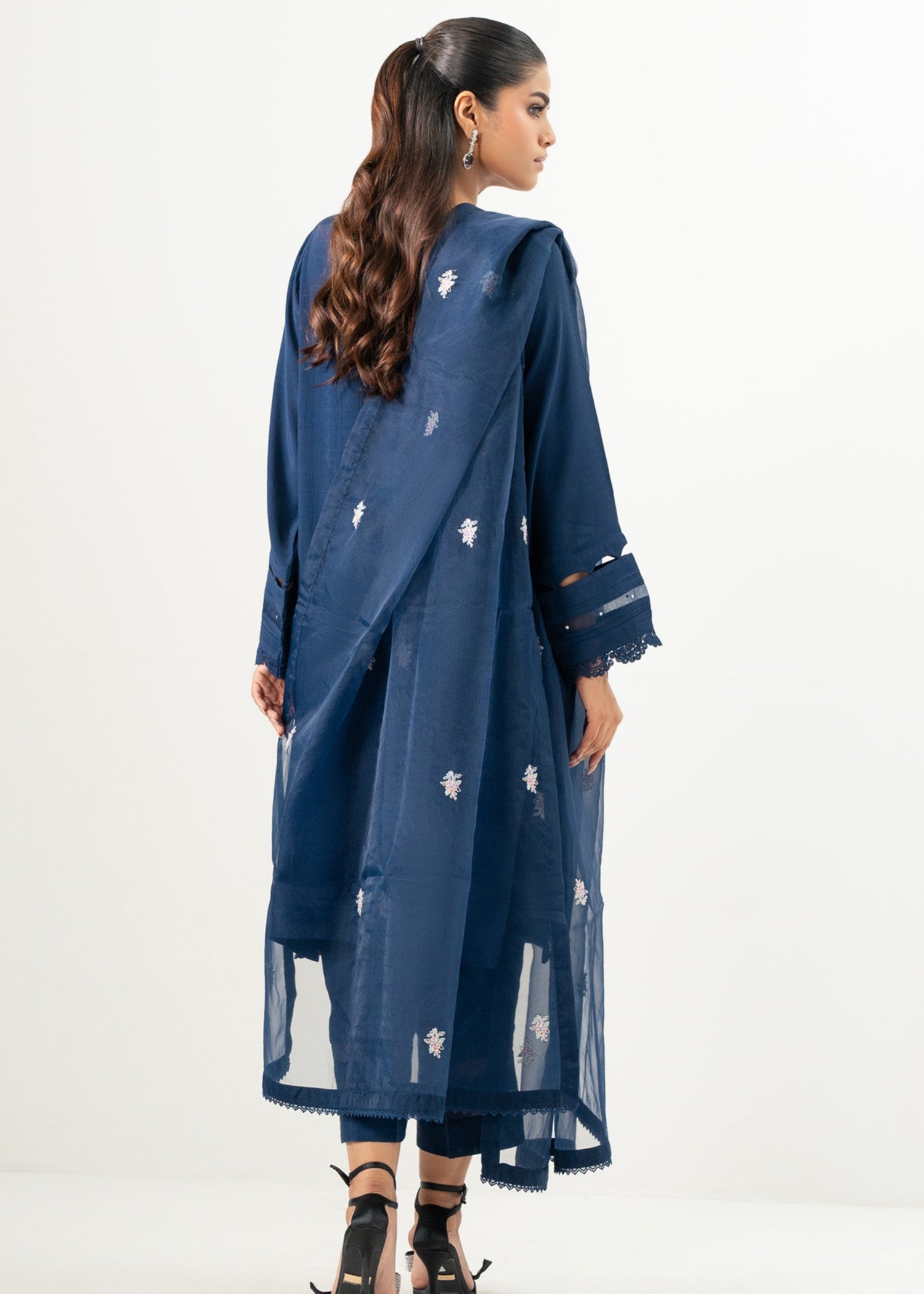 Zeen Stitched Embroidered Dull Raw Silk Suit WZM34533 Women 3pcs