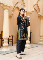 Zamnah Black Floral Embroidered Cotton Kurta Set Women 2pcs