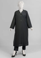 Hamna Kalim sadat cross black tow piece Women 2pcs
