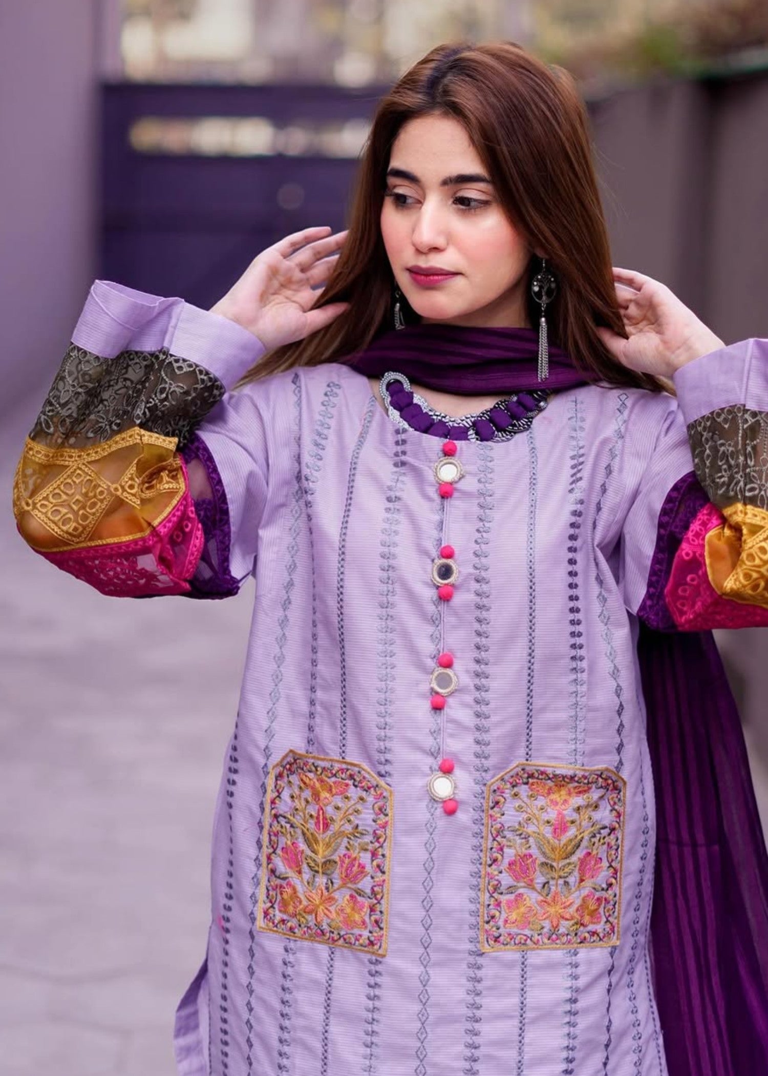 Haraj Collections Double Pocket Embroidered Women 2pcs