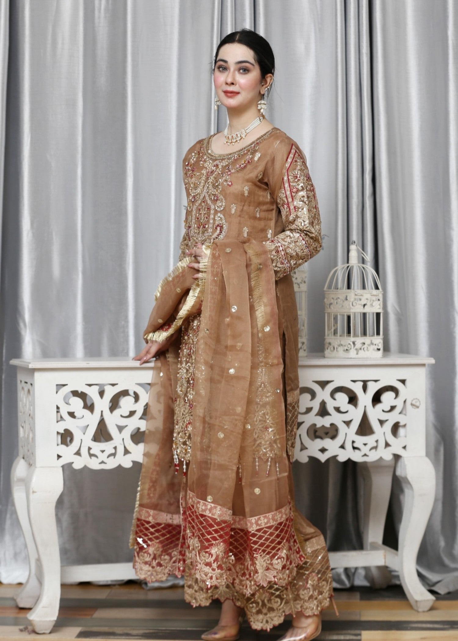 Reetriwaj C9 Vibrant Women 3pcs