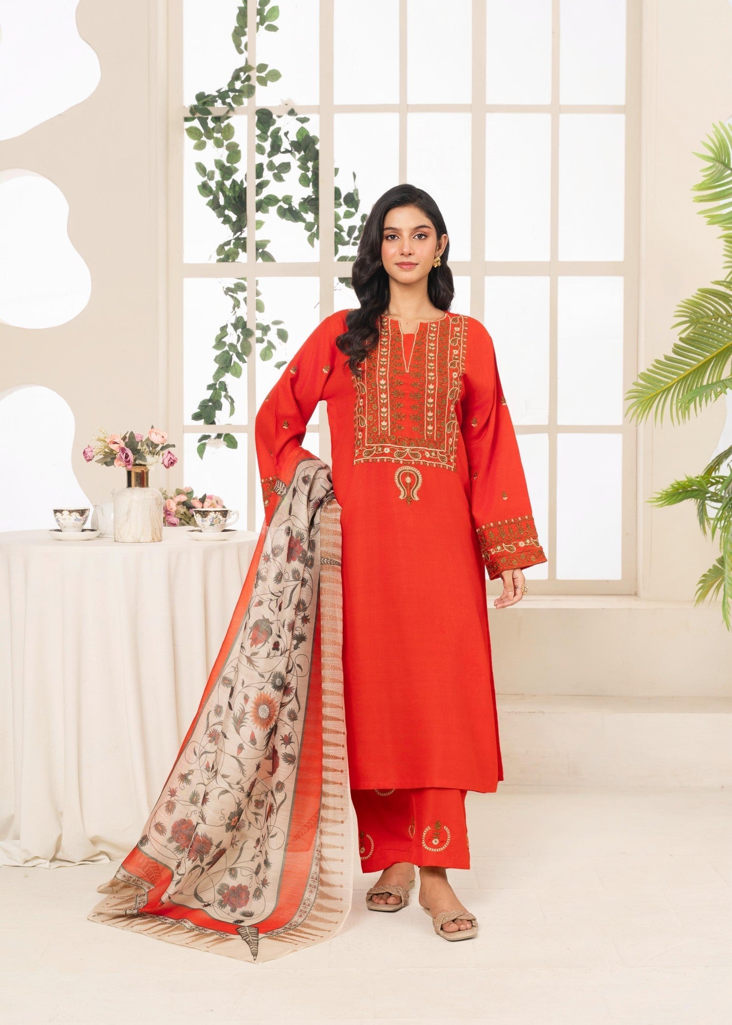 Stylish Collection URGE EMBROIDERED Women 3pcs