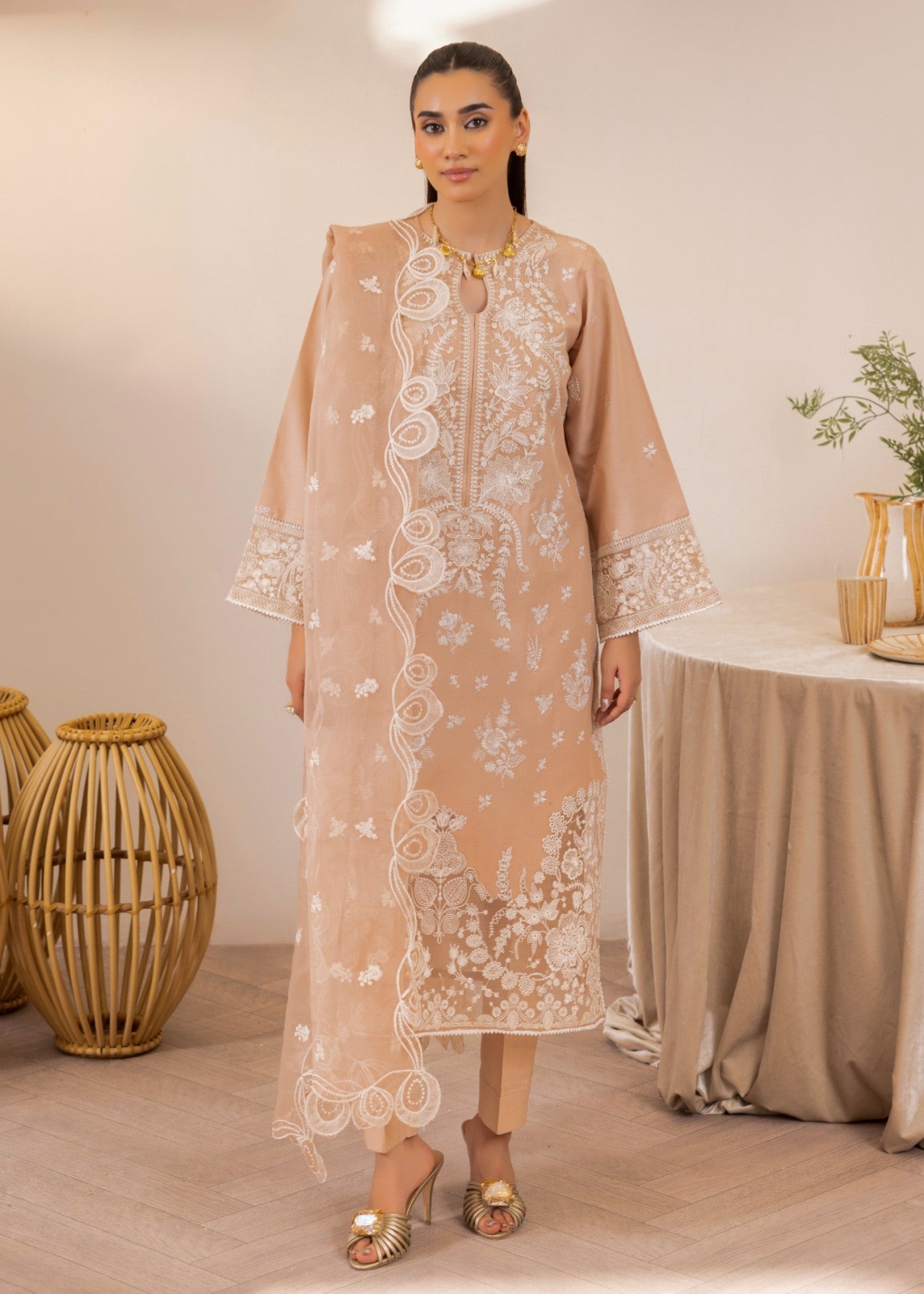 Mohagni ZA 03 LAWN STITCHED Women 3pcs