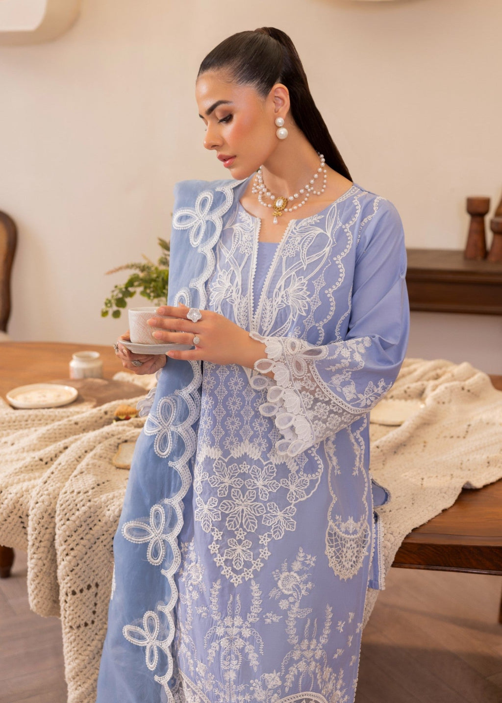 Mohagni ZA 04 LAWN STITCHED Women 3pcs