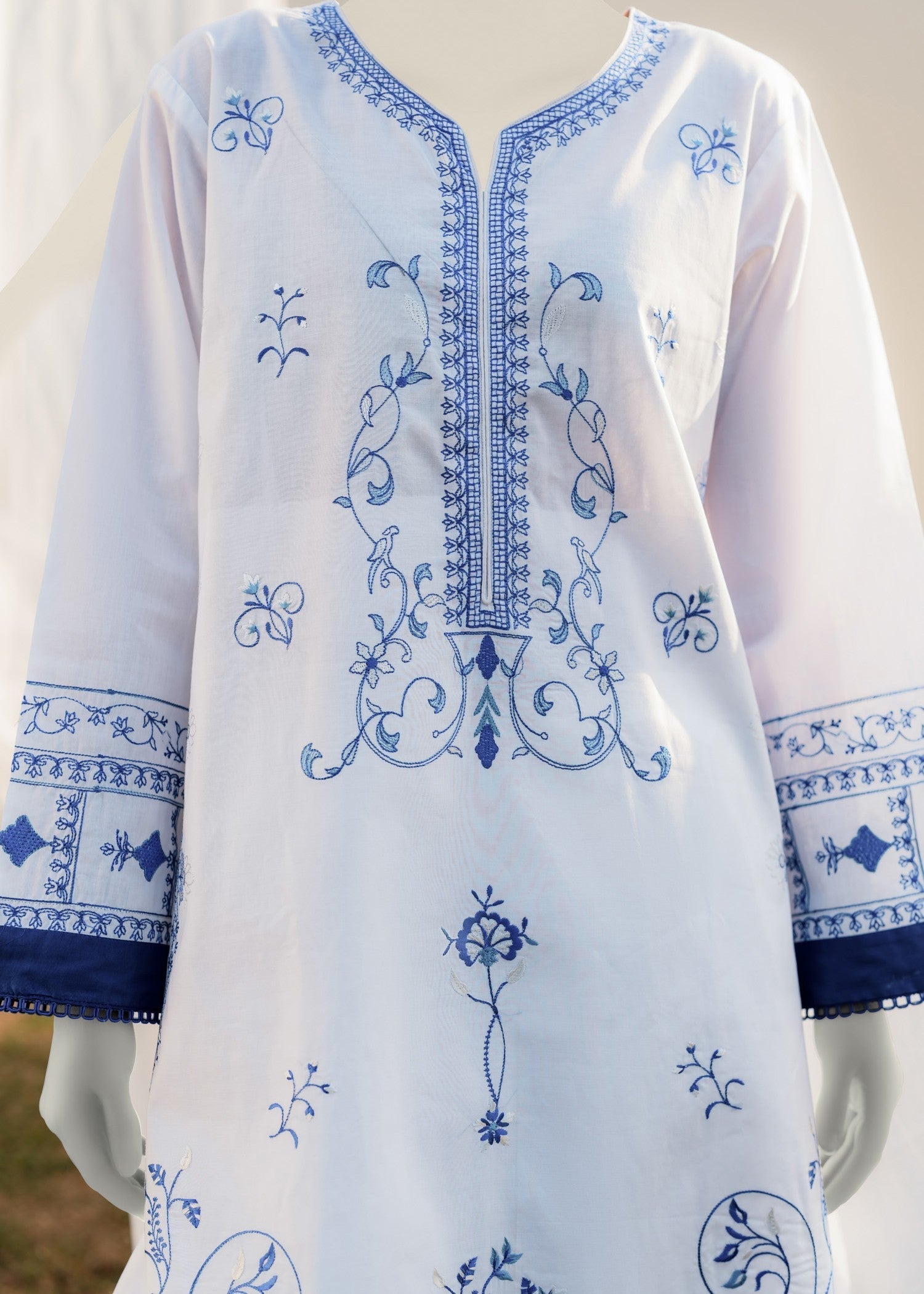 Zaira and Mahnoor Leena suit Women 2pcs