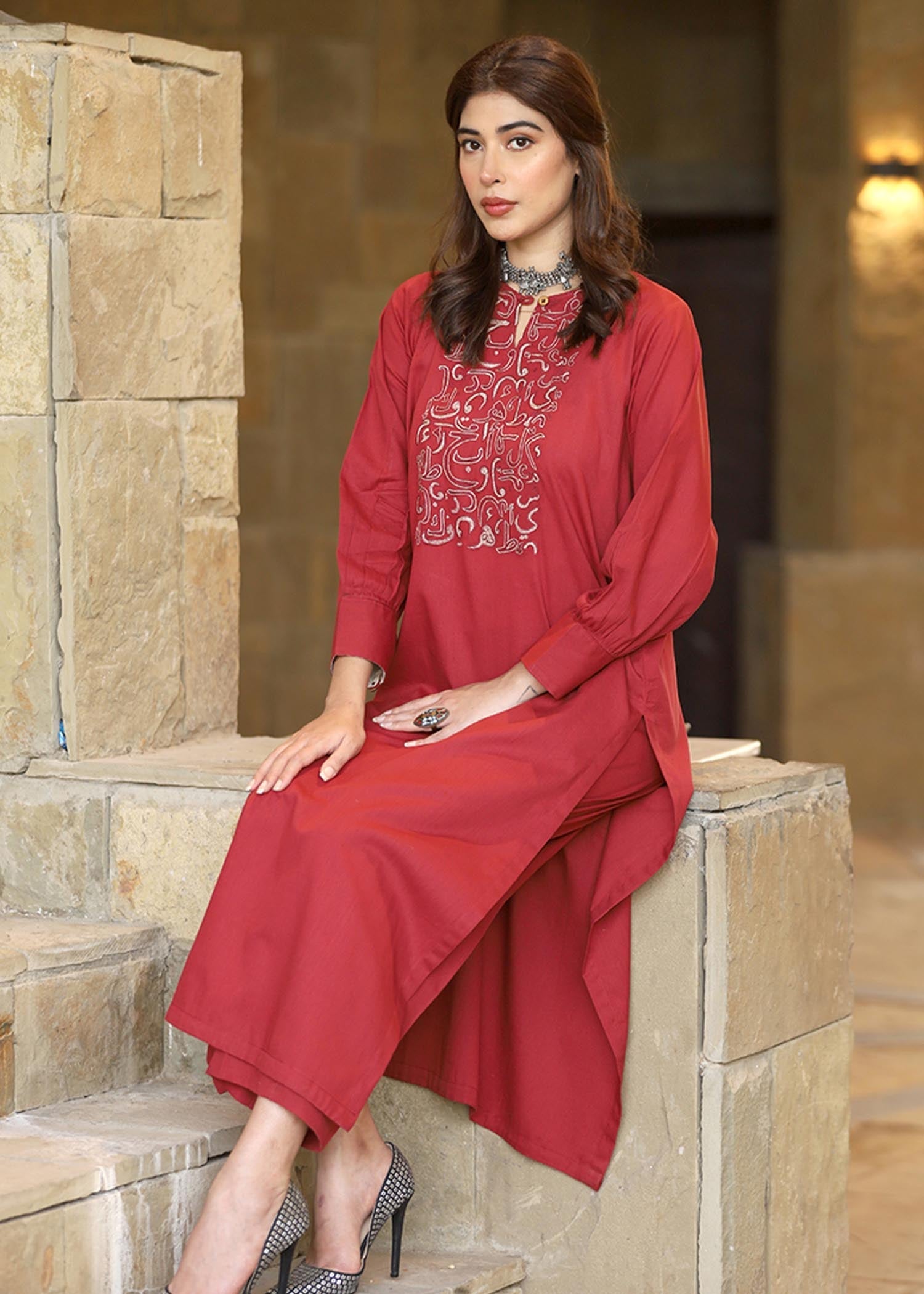 Aks-e-Jahan ROUGE Women 2pcs