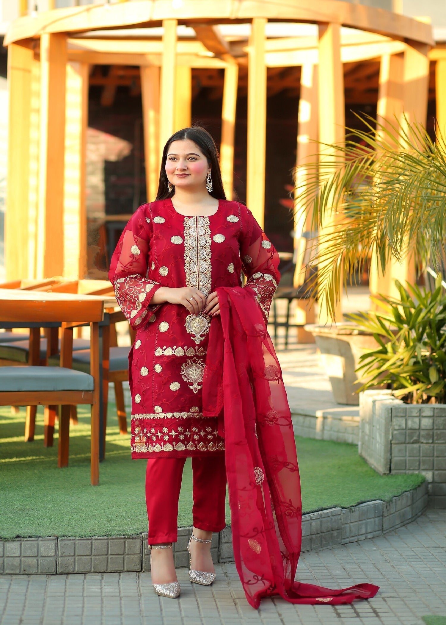 Four Season Boutique BURBURRY MAROON Women 3pcs