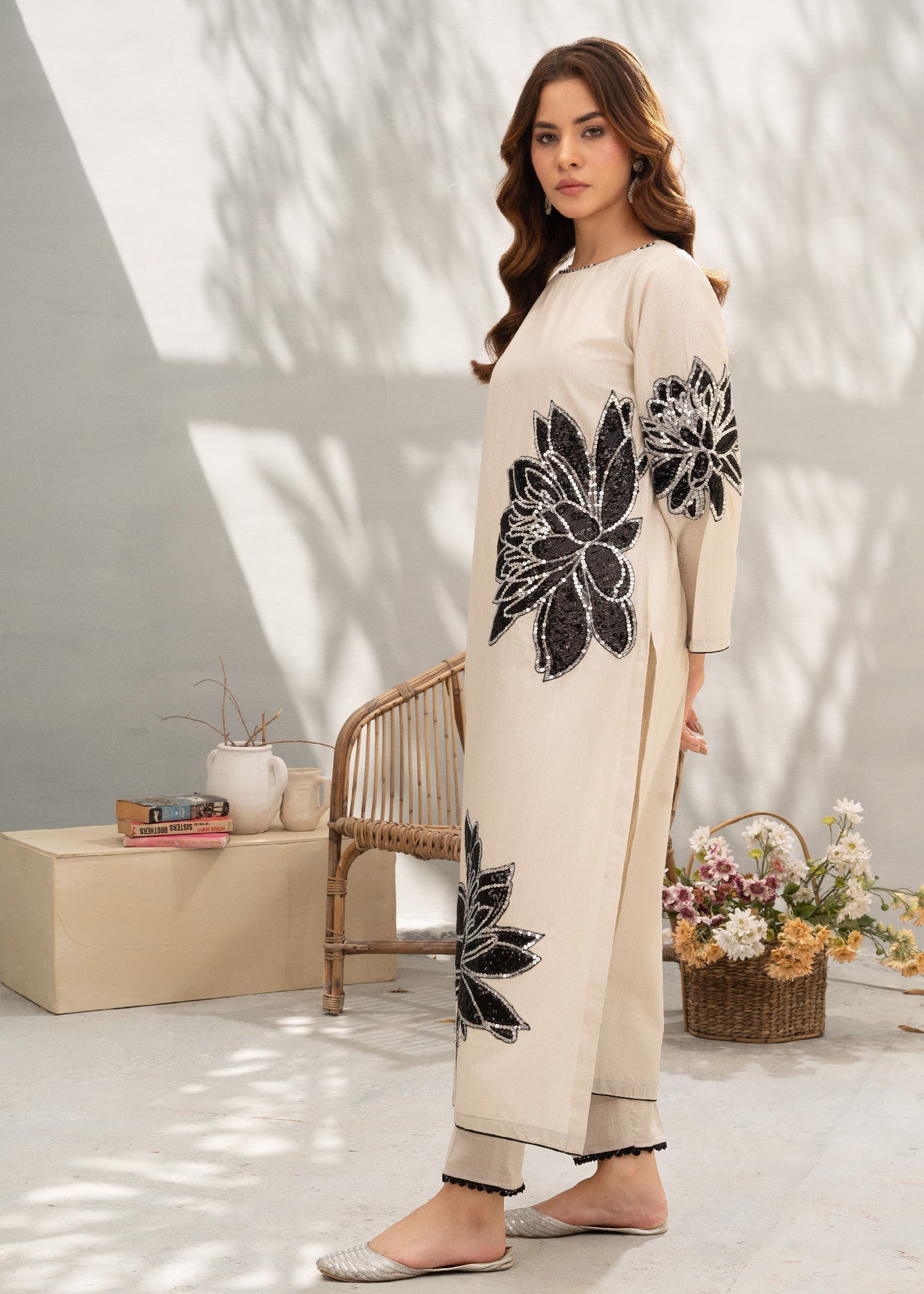 Sahibas By Mirza Lavish (Ivory) Women 2pcs