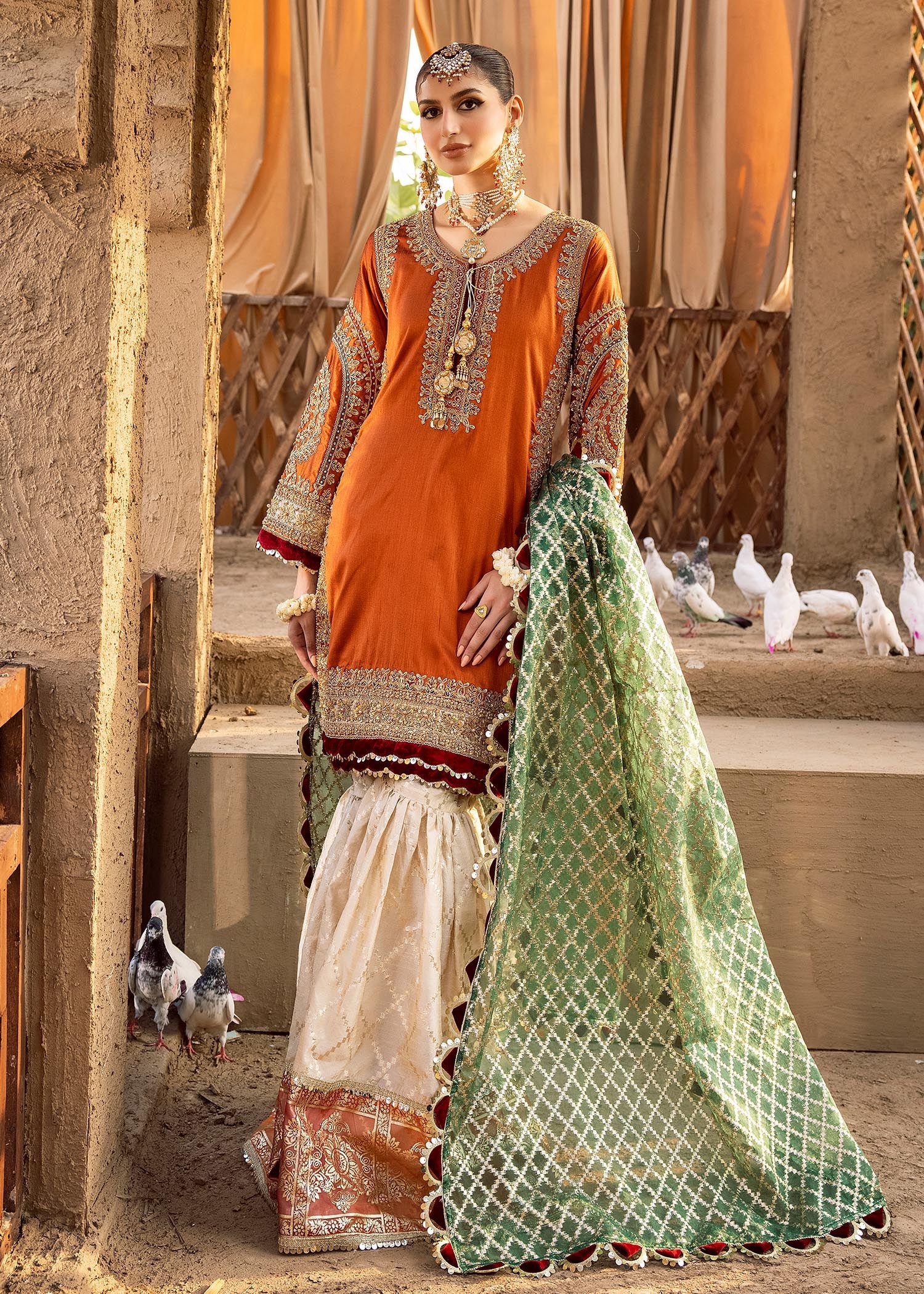 Aroosh AR 83 Women 3pcs