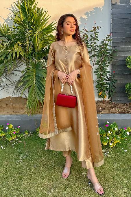 Naaz Couture Gold Raw Silk Suit Women 3pcs