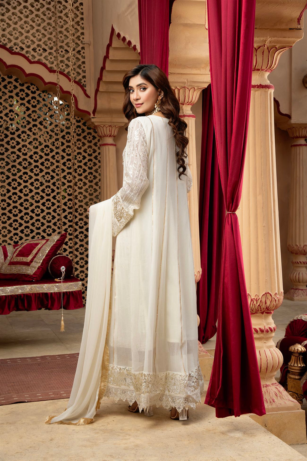 Manahils B 005 OFF WHITE Women 4pcs