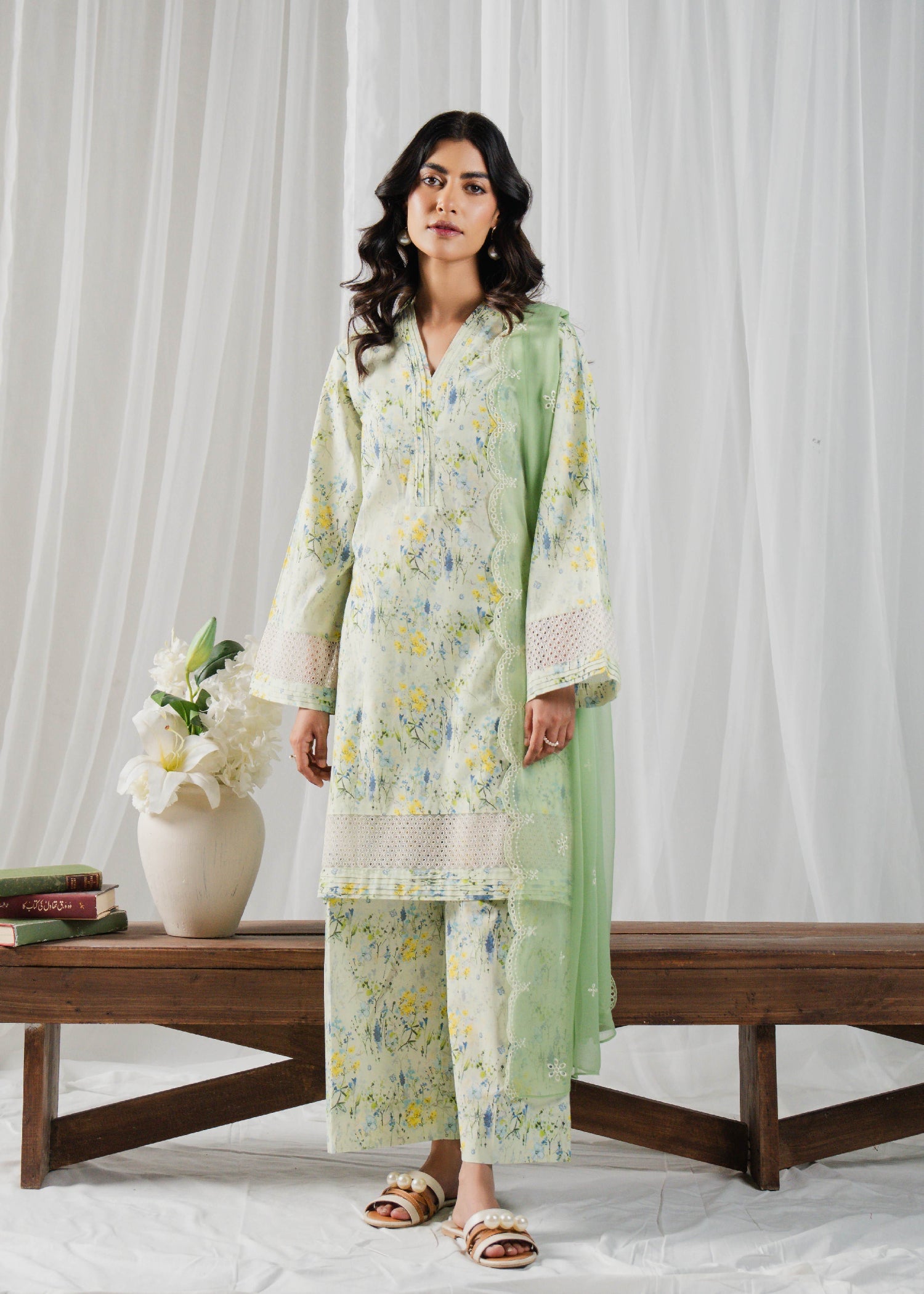 Buzzazi Green Willow Printed Suit Women 3pcs