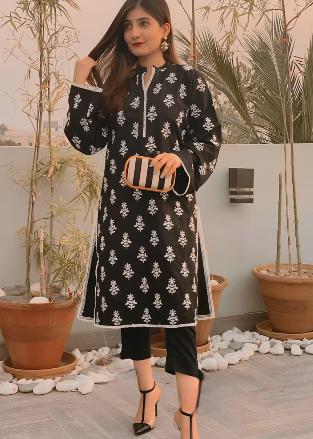 Tawakal Closet Black Chic Women 2pcs