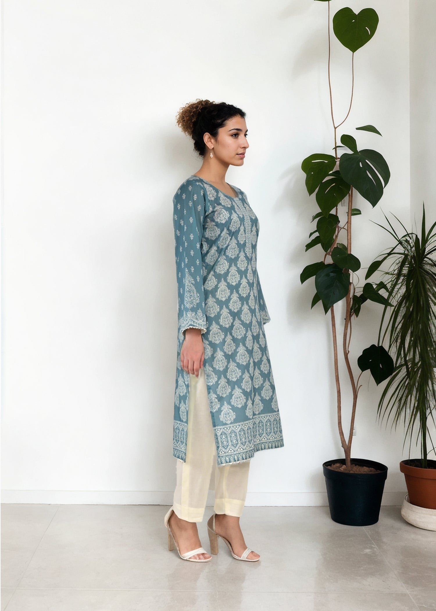 Noorma Kaamal NK CPV2 17 Women 2pcs