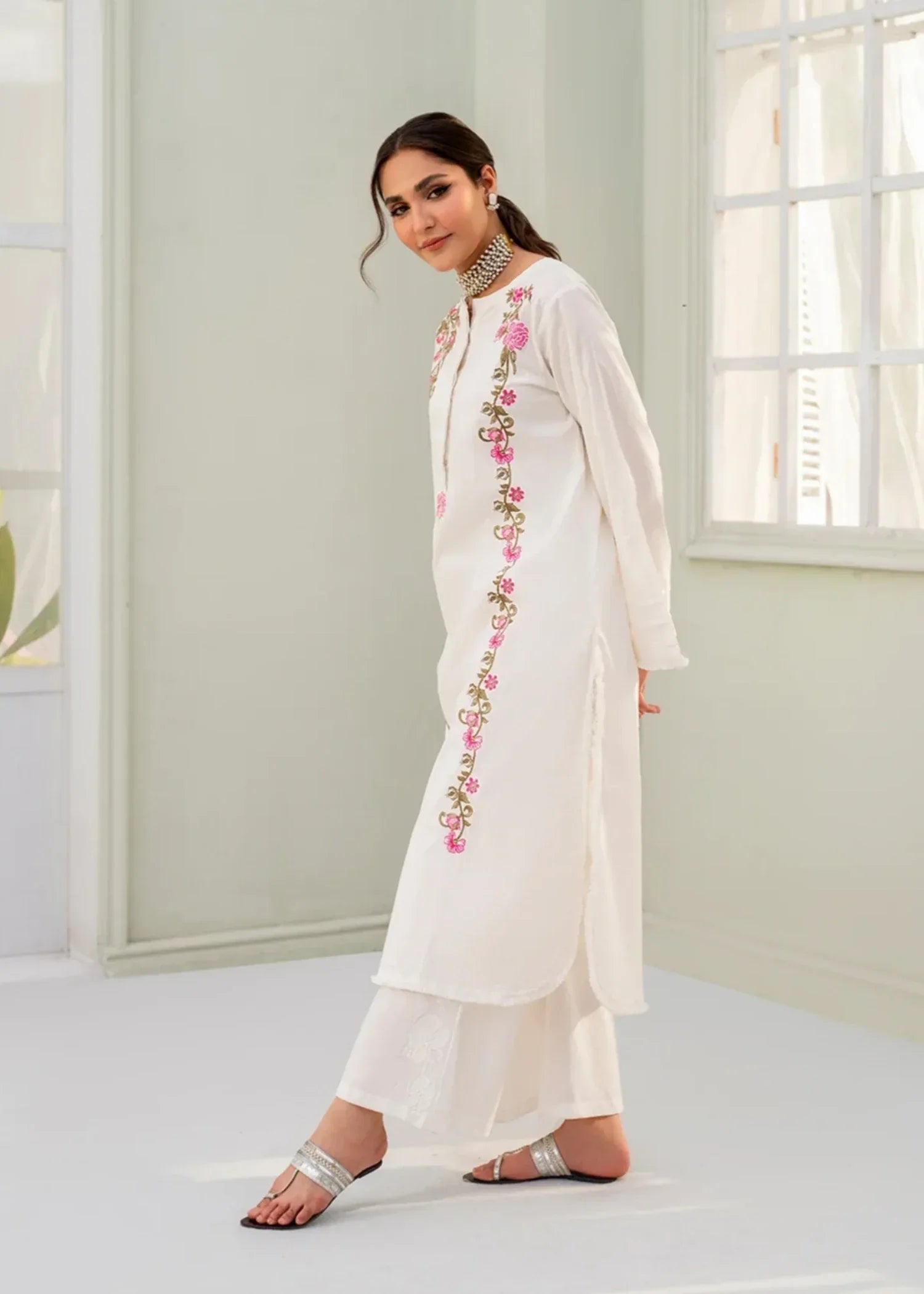 Kunaar Anusha Women 2pcs