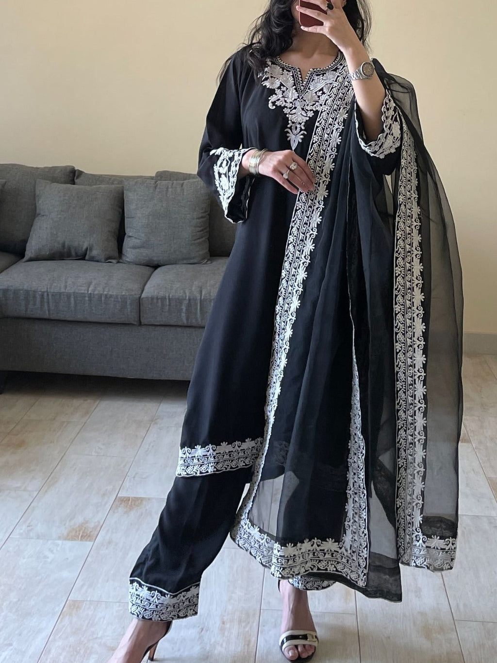 Ayesha B black and white emb Women 3pcs