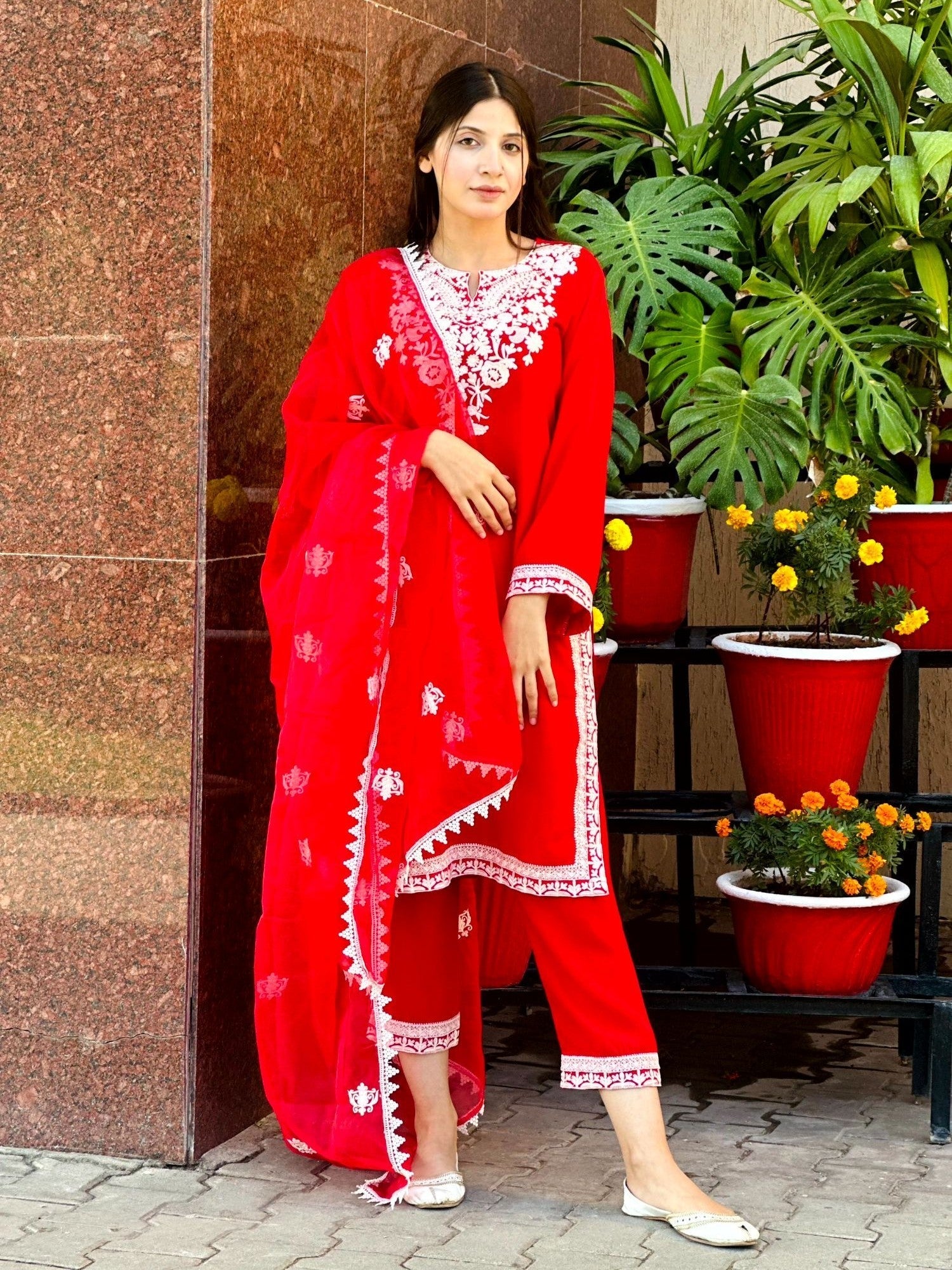 Ayesha B RED WHITE EMB Women 3pcs