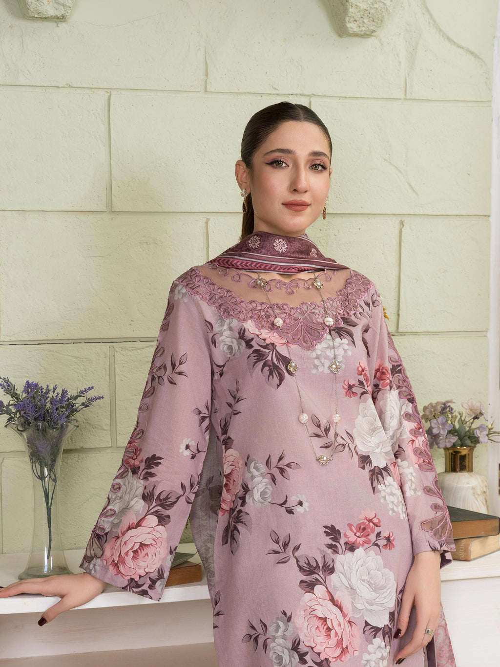 Sahibas By Mirza Courage Pink Women 3pcs