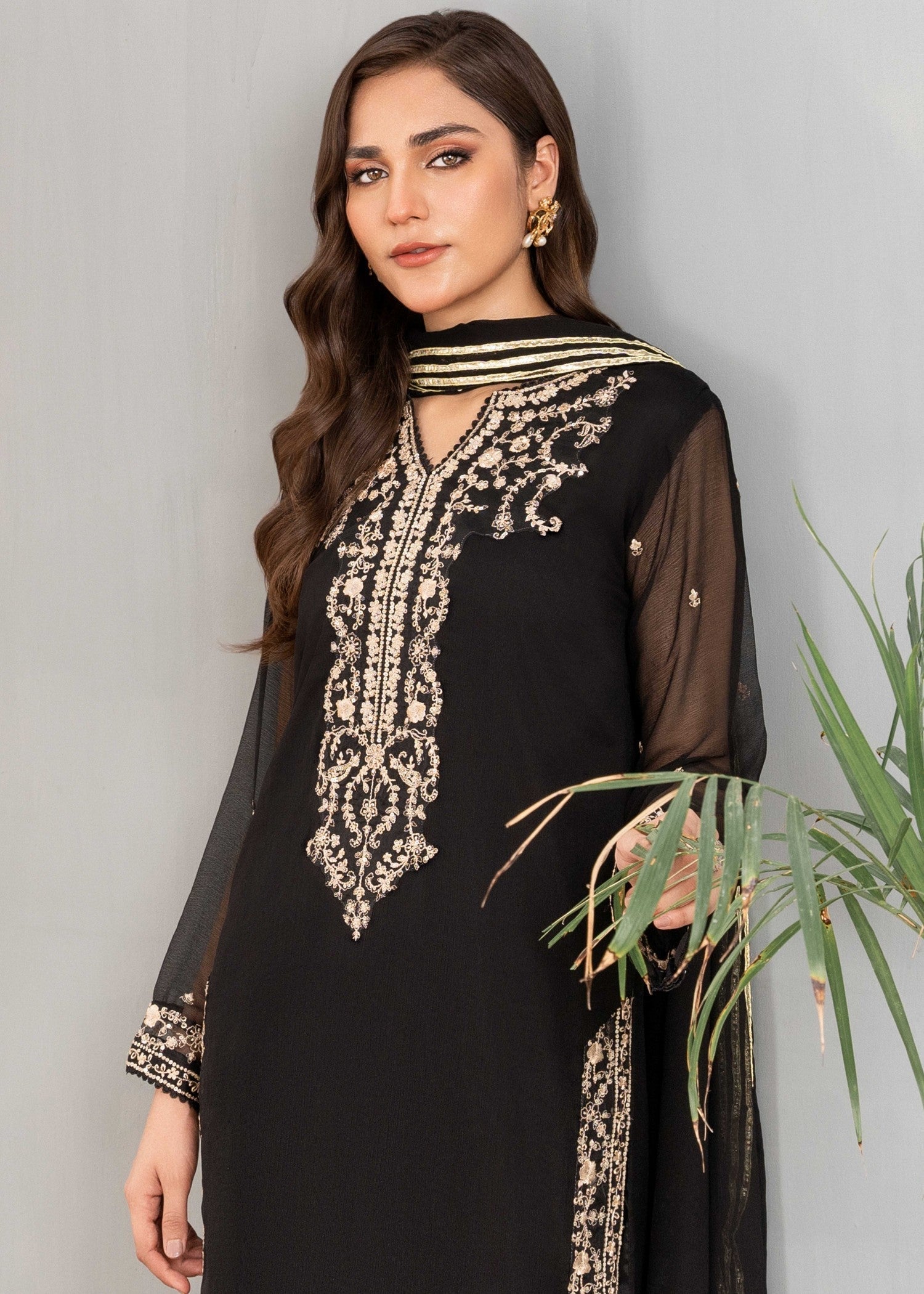 Agha Jaan IZEL Women 3pcs