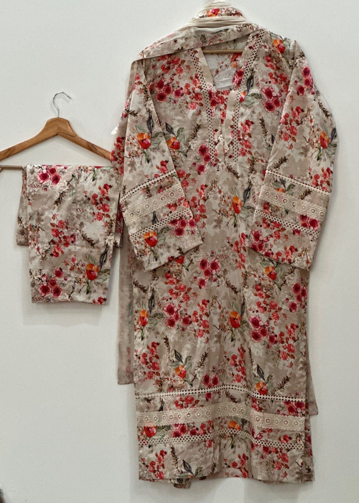 Ayesha B beige suit (flower) Women 3pcs