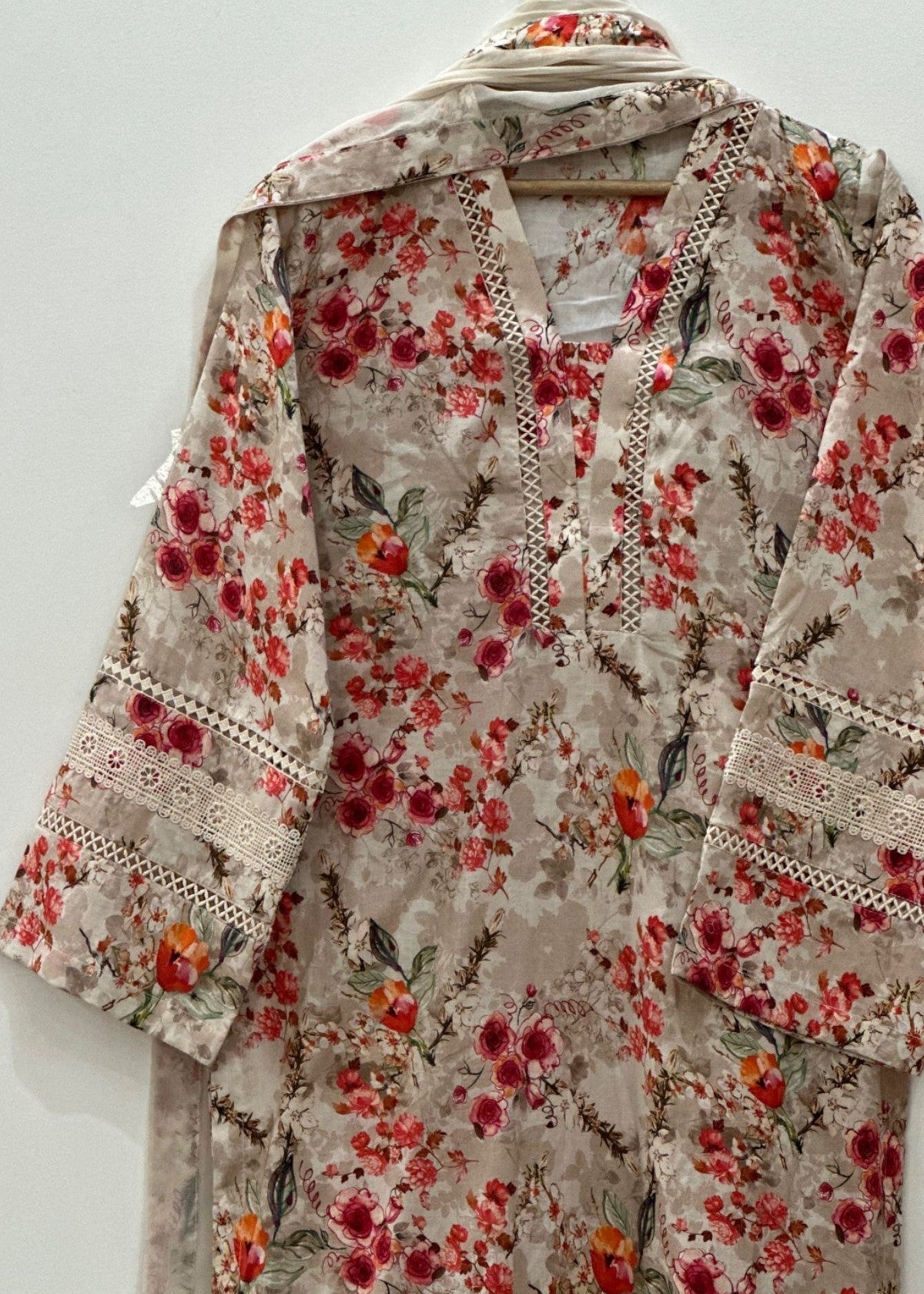 Ayesha B beige suit (flower) Women 3pcs