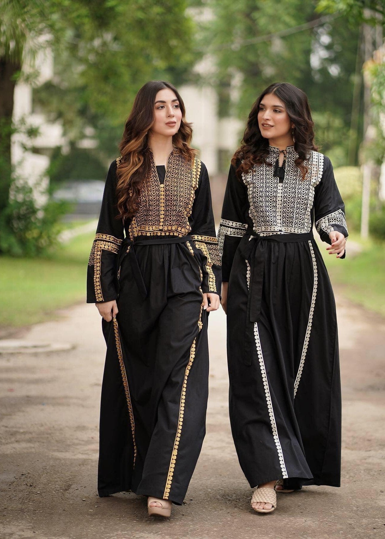 Akhrot Clothing Mono Black Mustard Jalabia Women 1pcs