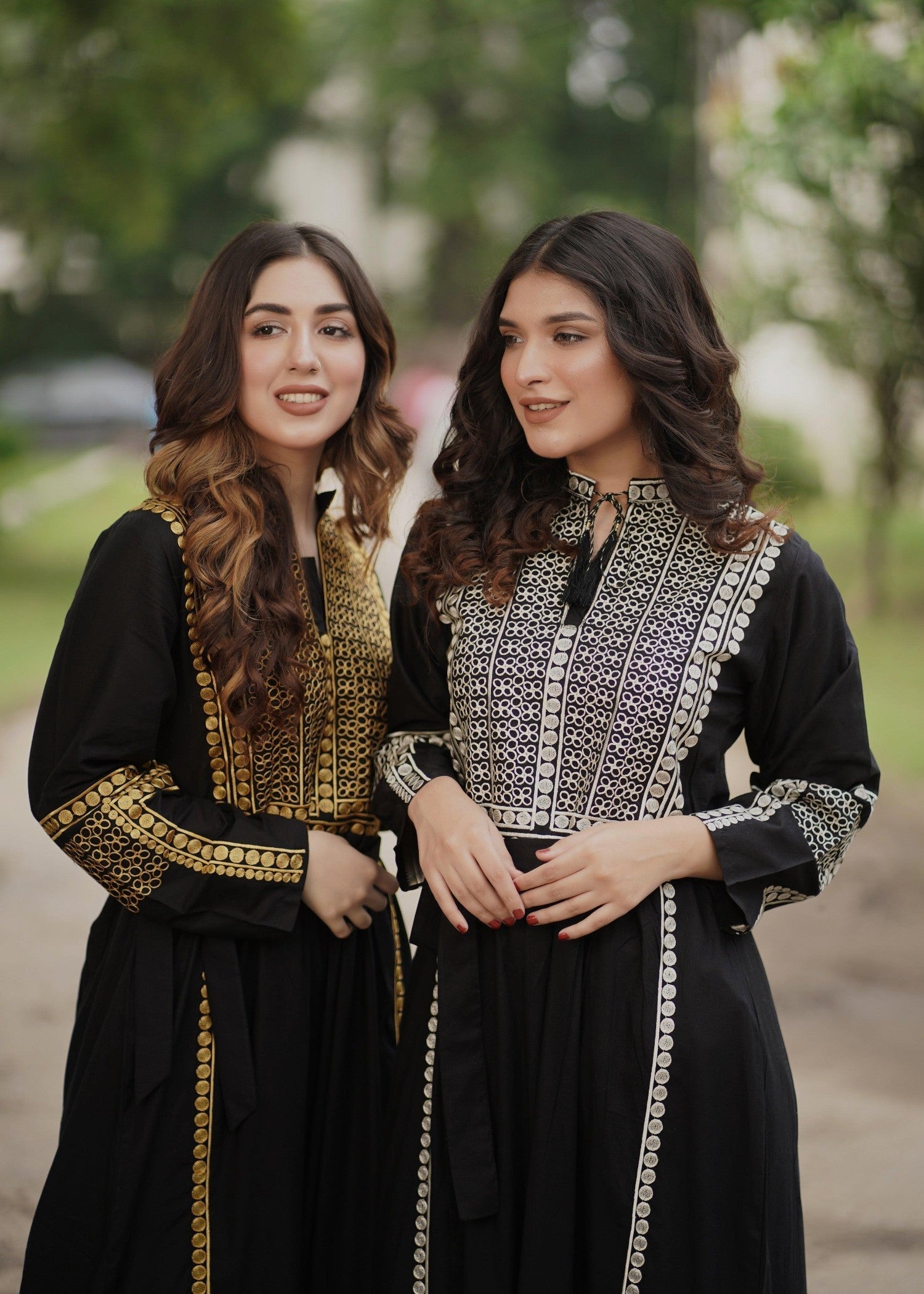 Akhrot Clothing Mono Black Mustard Jalabia Women 1pcs