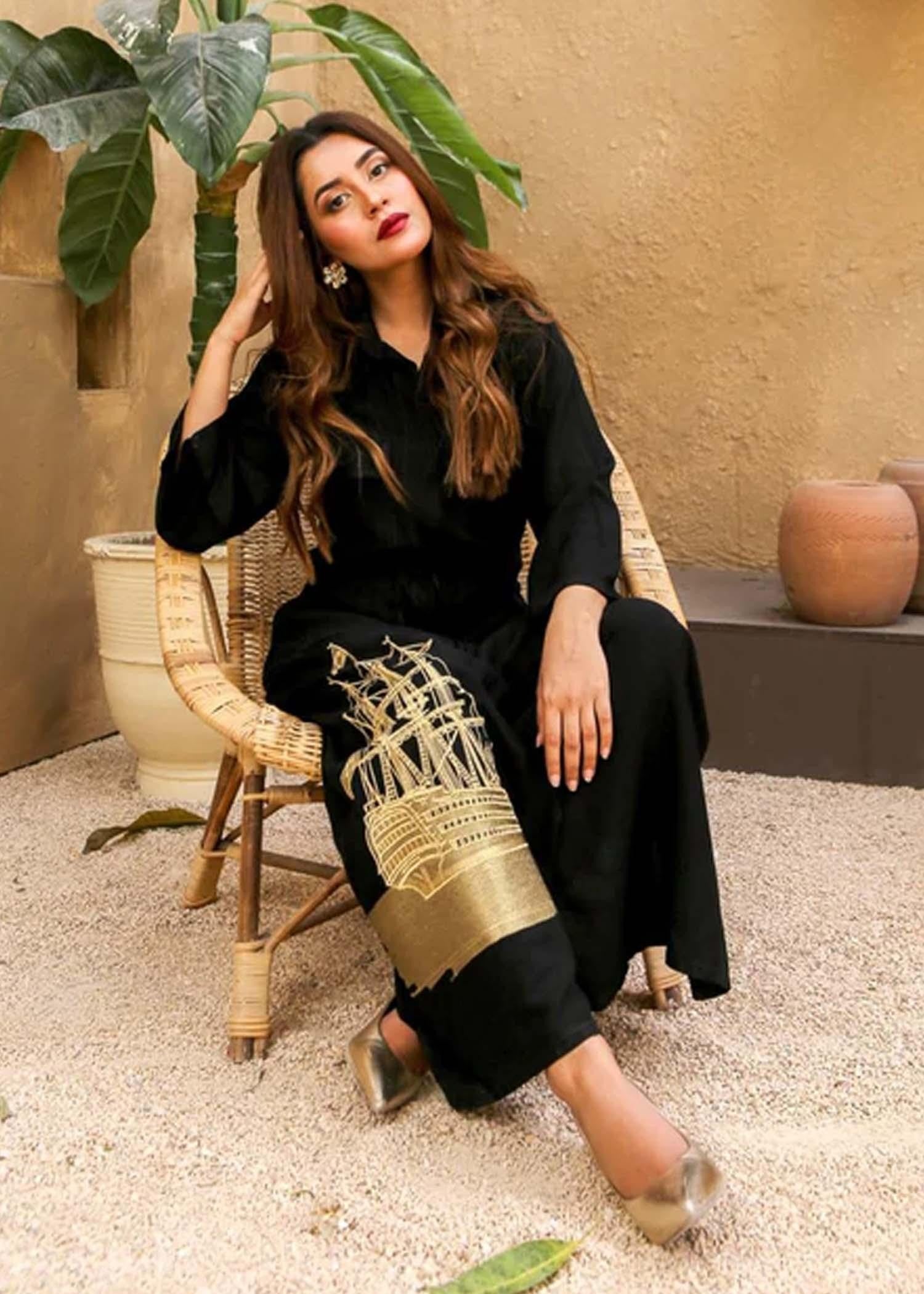 Akhrot Clothing Black Ship Jalabia Women 1pcs