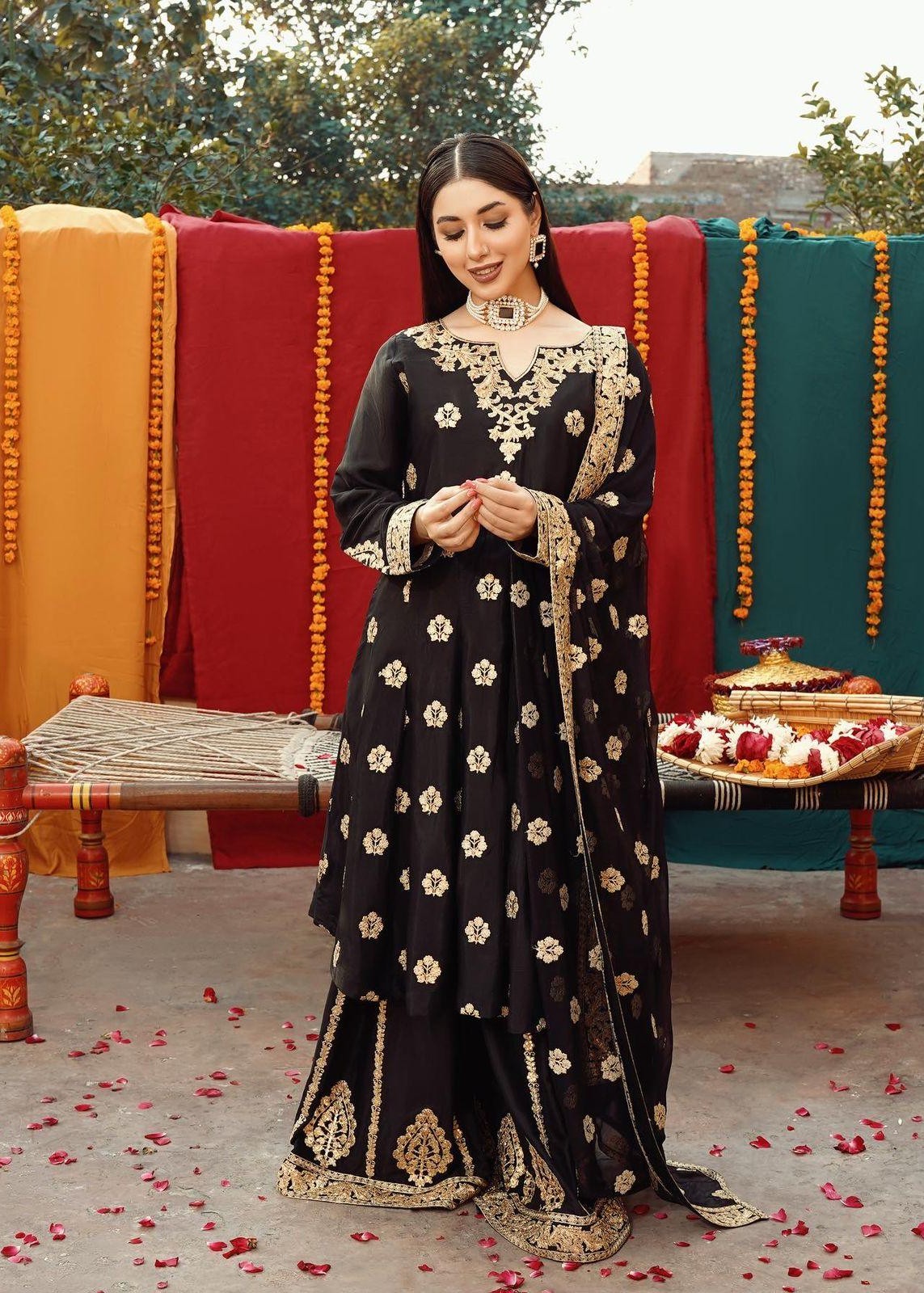 Akhrot Clothing black festive Women 3pcs