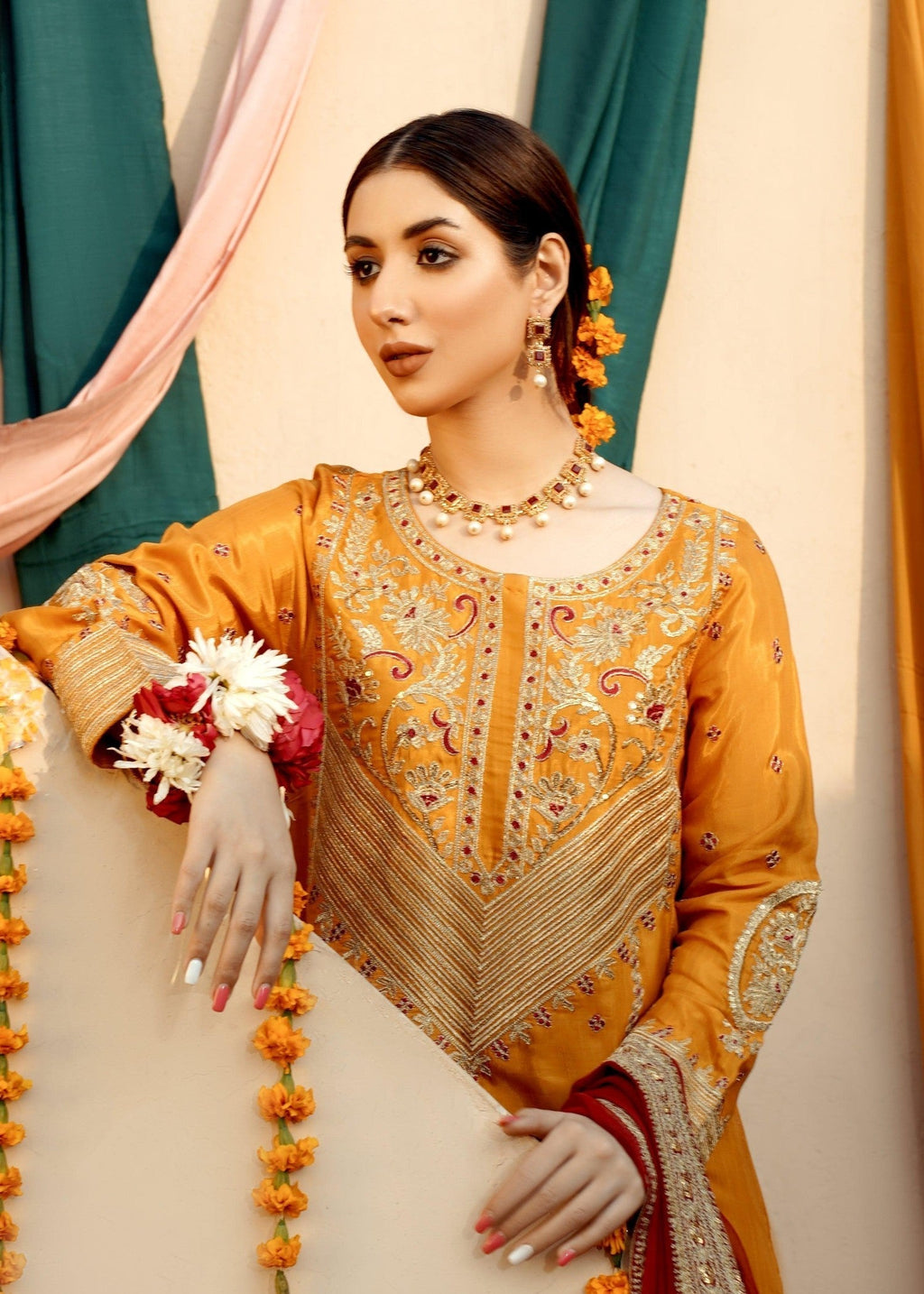 Akhrot Clothing M R Women 3pcs