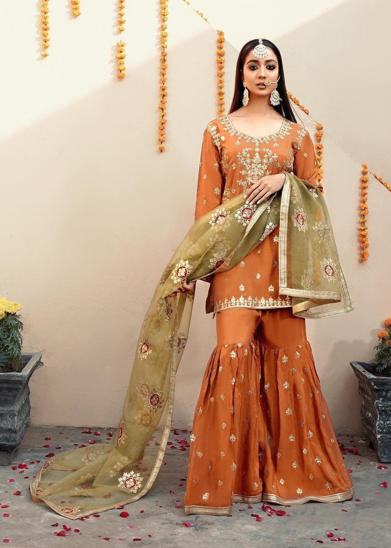Akhrot Clothing Rust Gharara Women 3pcs