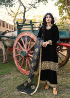 Akhrot Clothing Black Haseena Velvet Women 3pcs