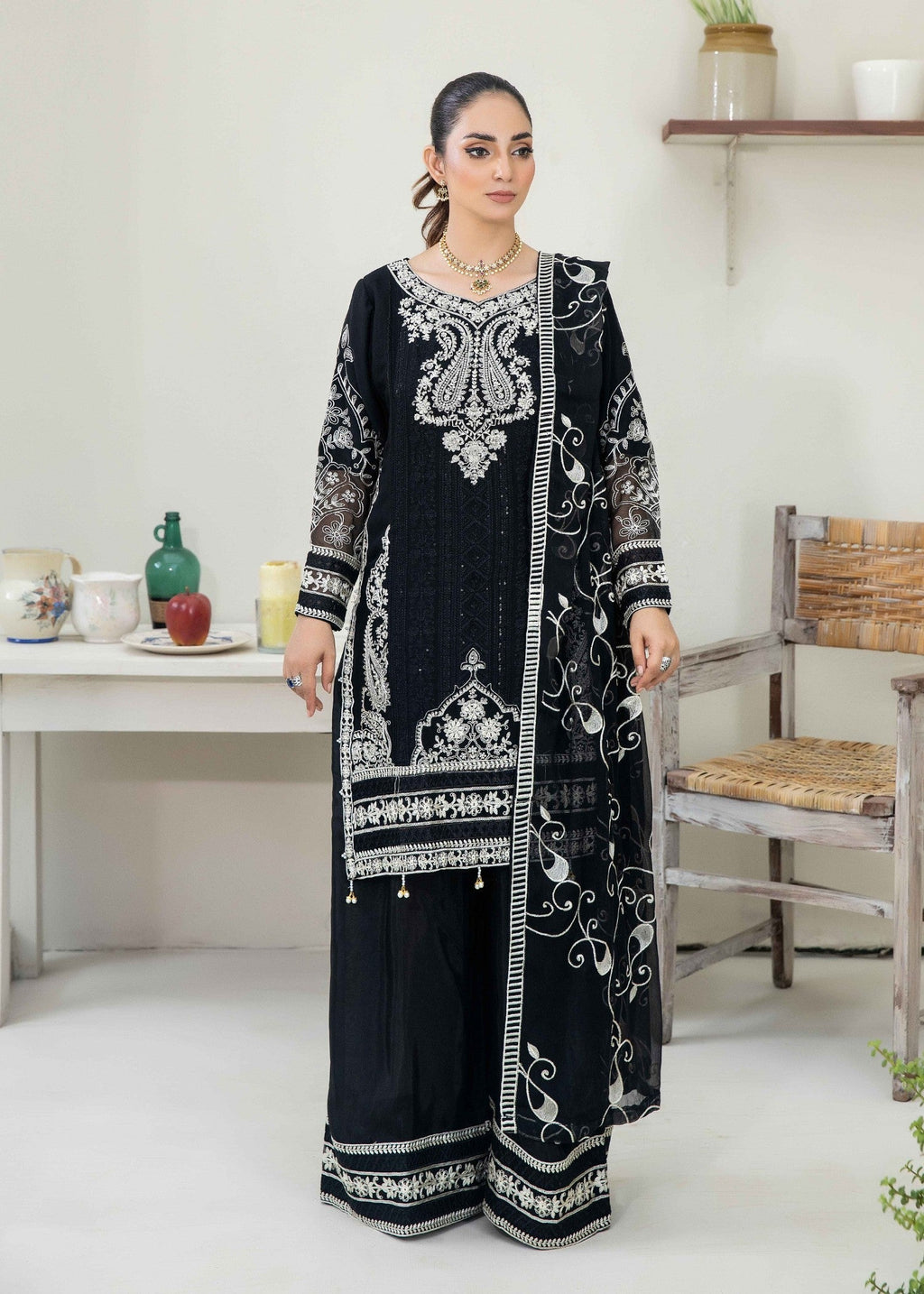 Pehnawa By Bin Akram’s Pearl Elegance Black Chiffon Women 3pcs
