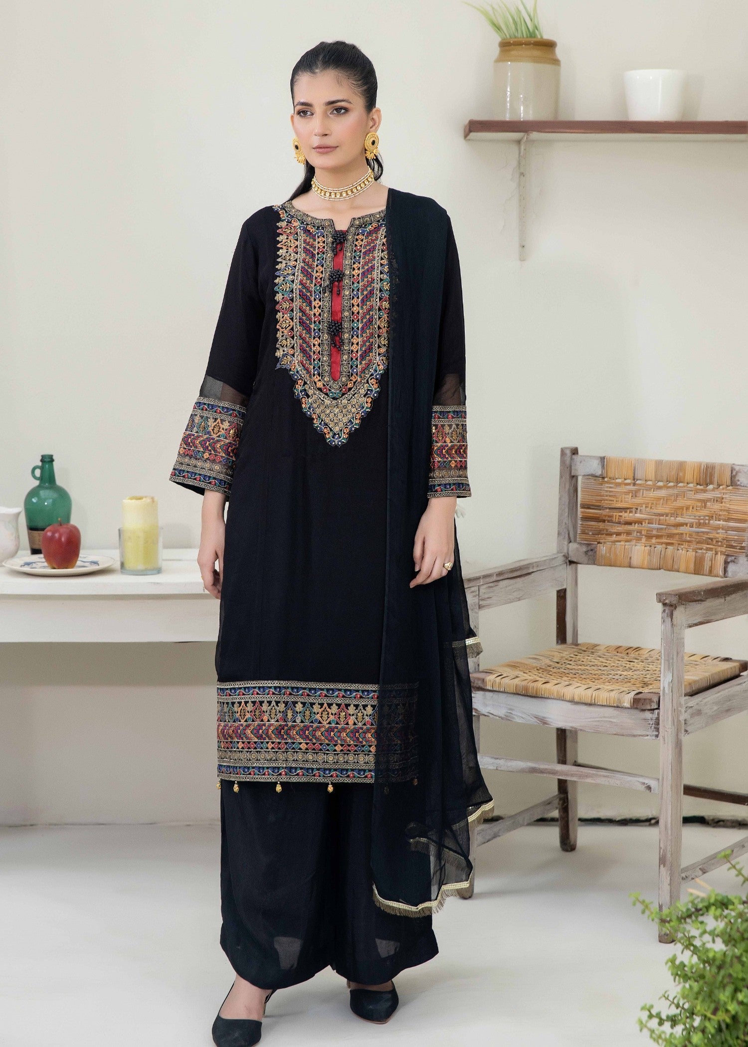 Pehnawa By Bin Akram’s Charmish Black Chiffon Women 3pcs