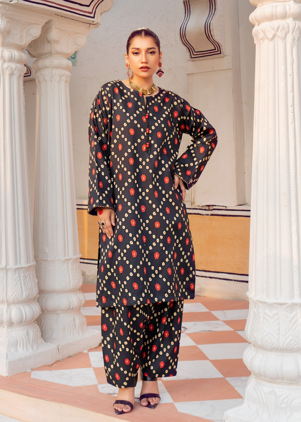 Chandan Nagri elara Women 2pcs